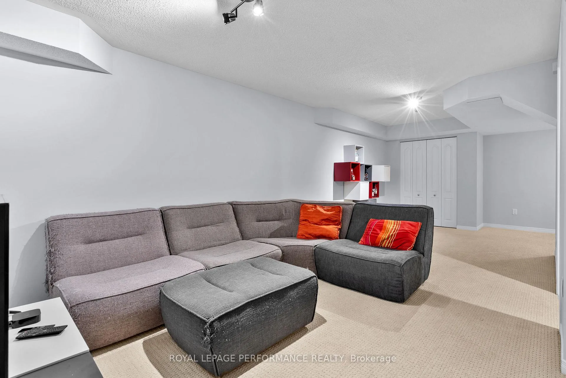 Photo 30 of 287 Meilleur Private, Ottawa, Vanier — HOMEH