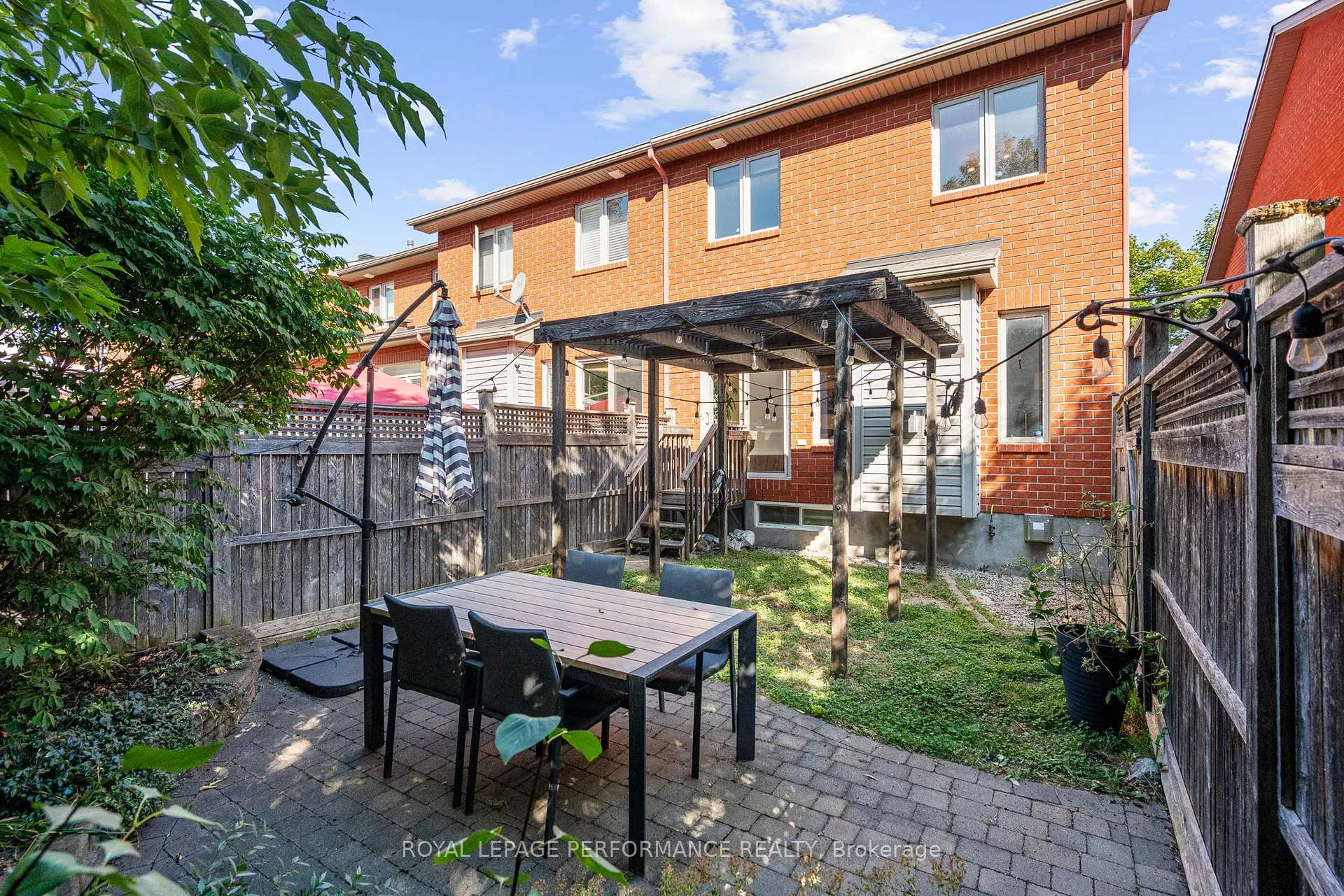 Photo 35 of 287 Meilleur Private, Ottawa, Vanier — HOMEH