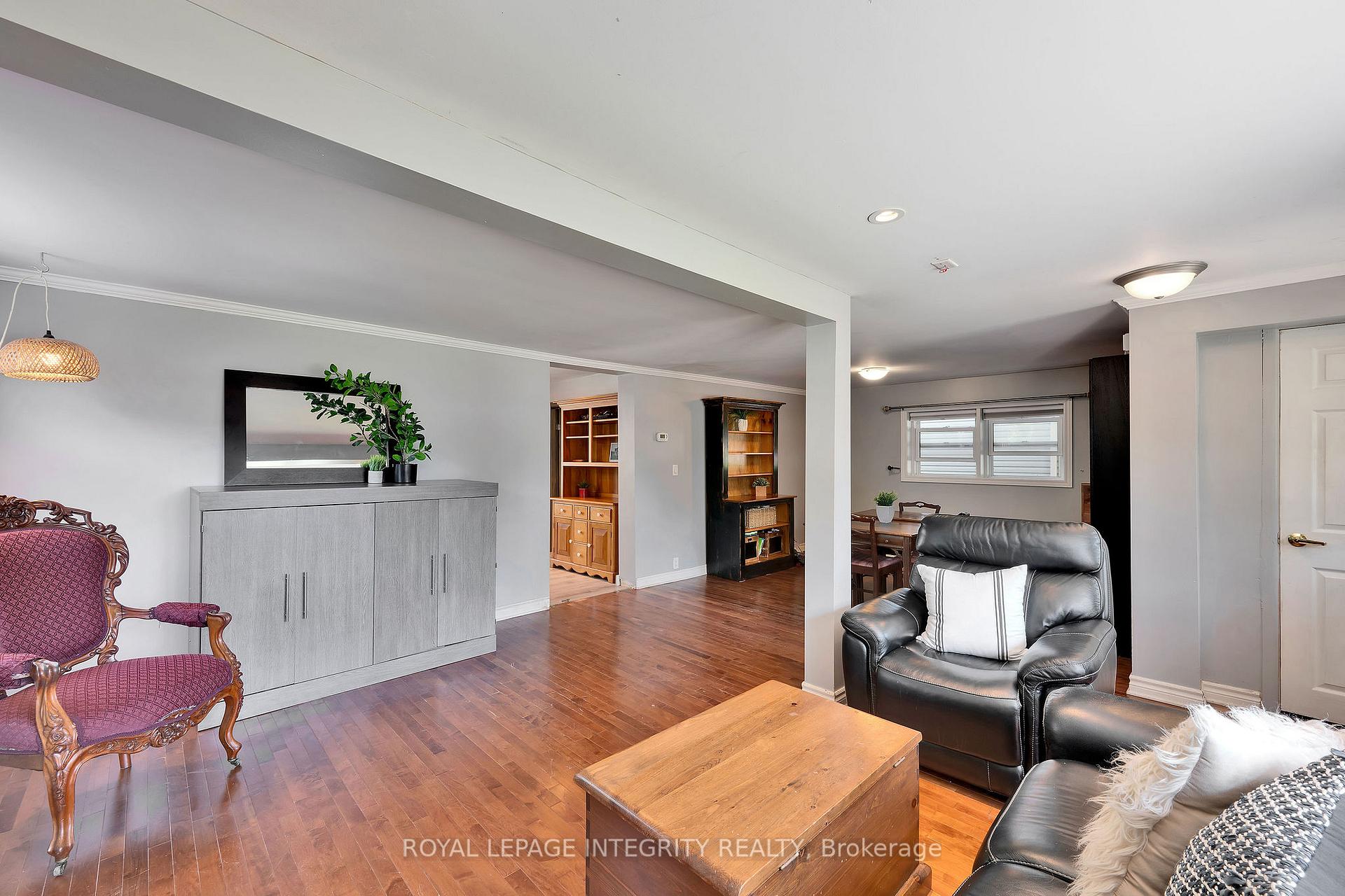 Photo 12 of 86 Charles Street, Arnprior — HOMEH