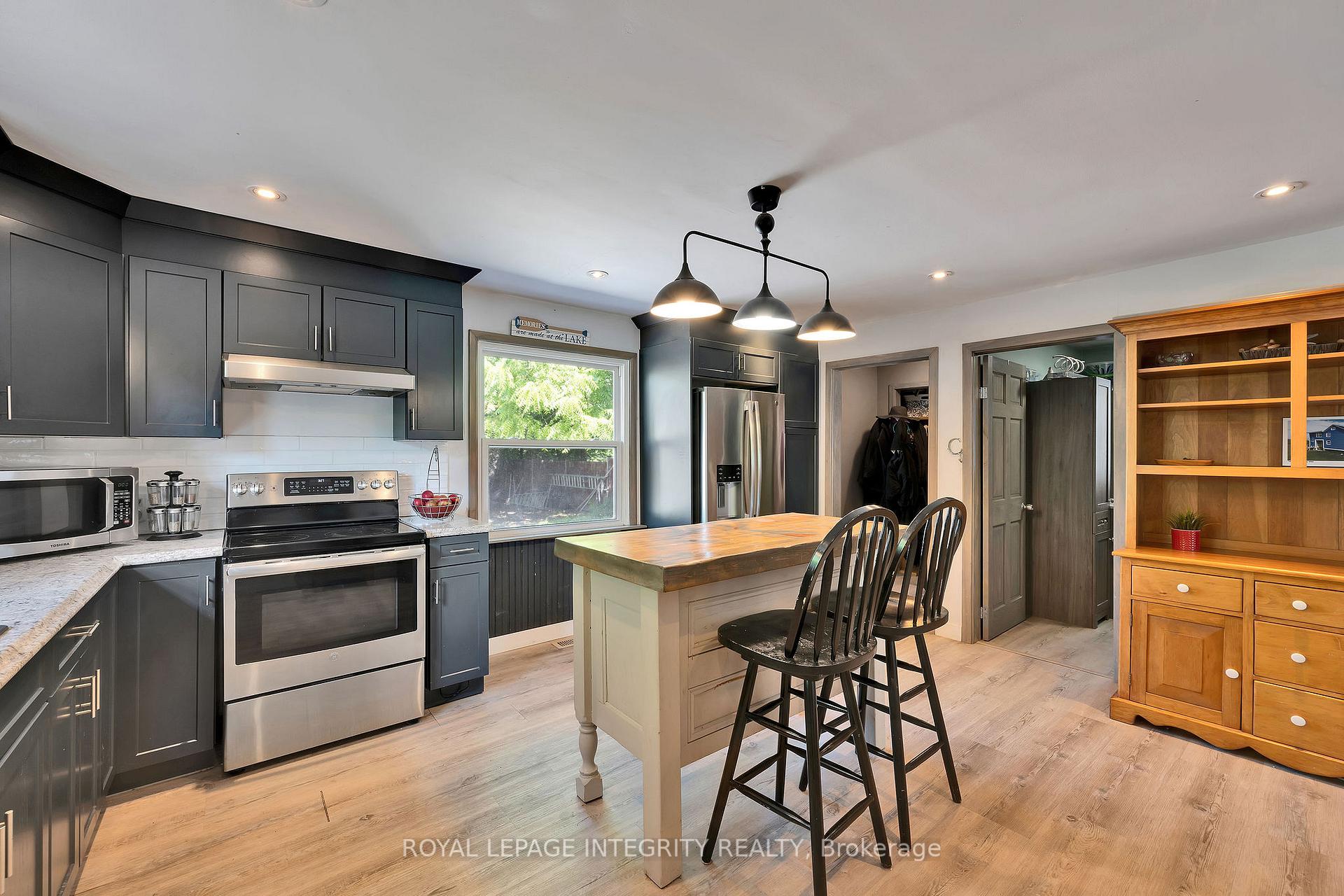 Photo 15 of 86 Charles Street, Arnprior — HOMEH