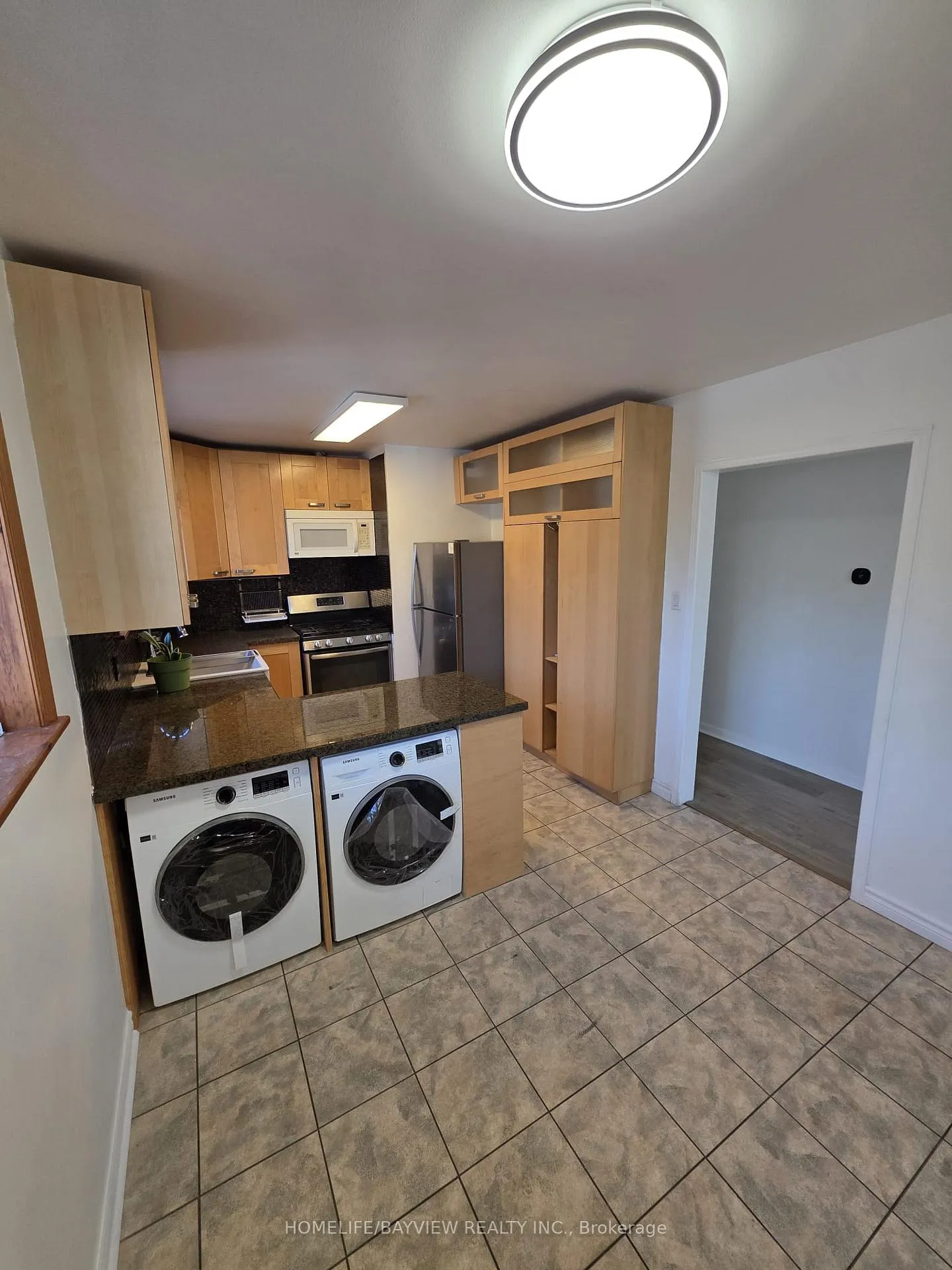 Photo 2 of 95 Murray Drive, Aurora, Aurora Highlands — HOMEH