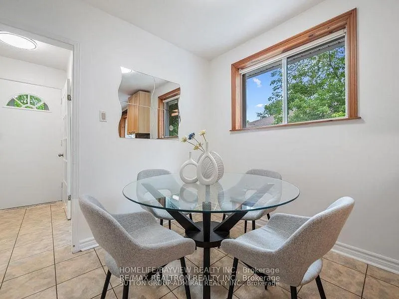 Photo 6 of 95 Murray Drive, Aurora, Aurora Highlands — HOMEH