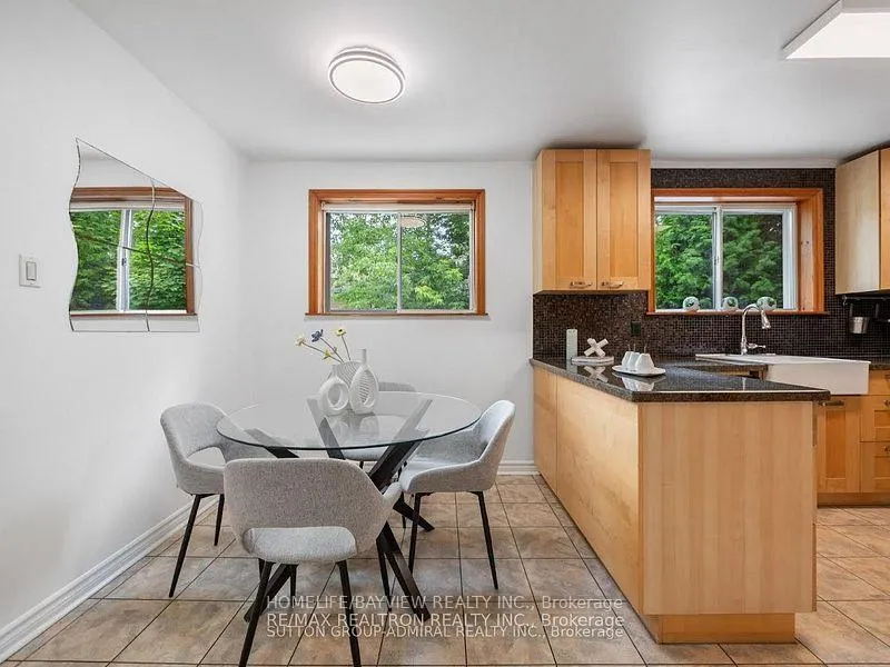 Photo 7 of 95 Murray Drive, Aurora, Aurora Highlands — HOMEH