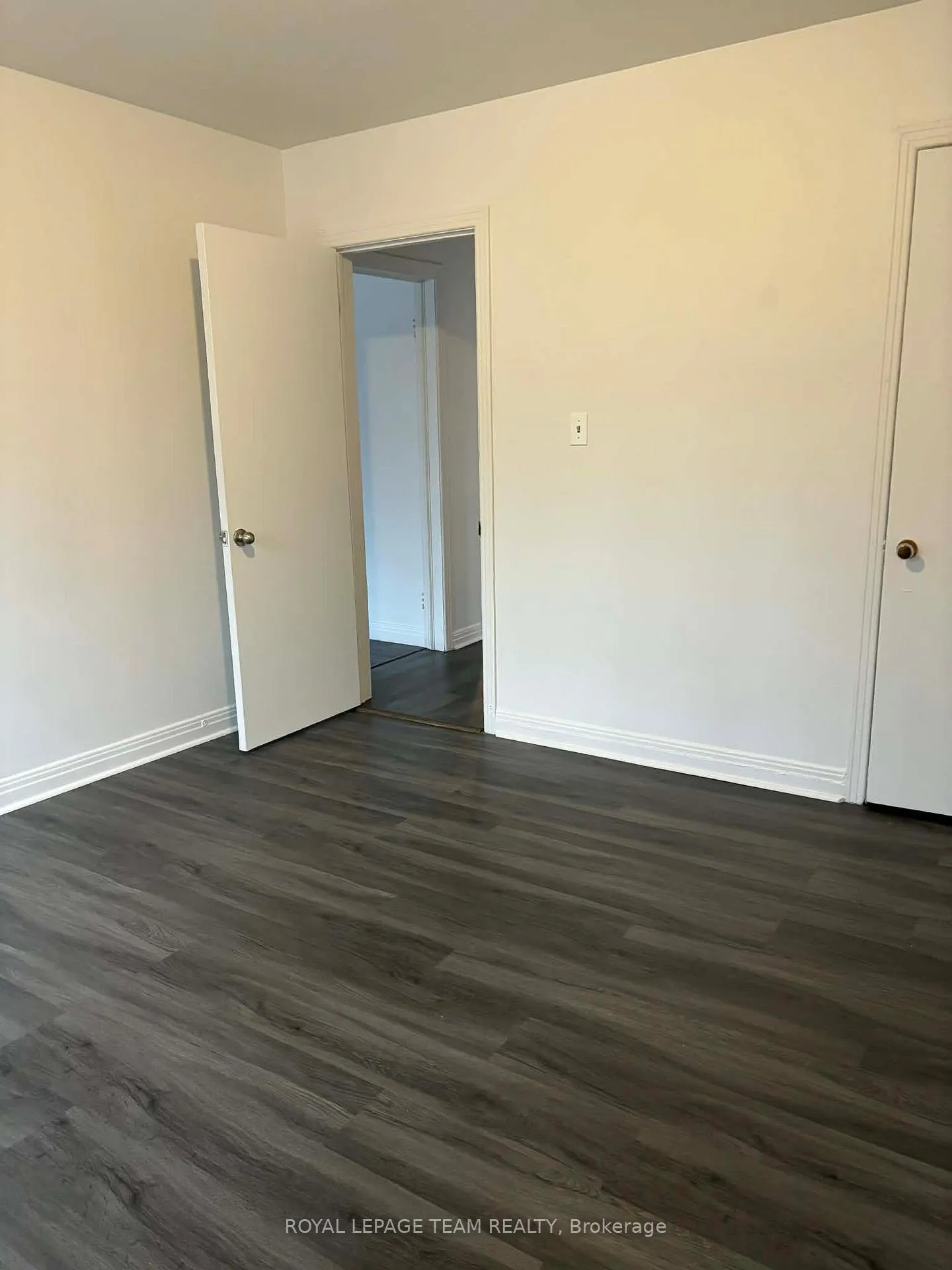 Photo 10 of Unit 3, 187 Bradley Avenue, Ottawa, Vanier — HOMEH