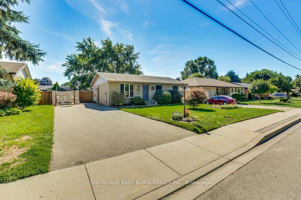 Photo 2 of 155 Caverly Road, Aylmer — HOMEH