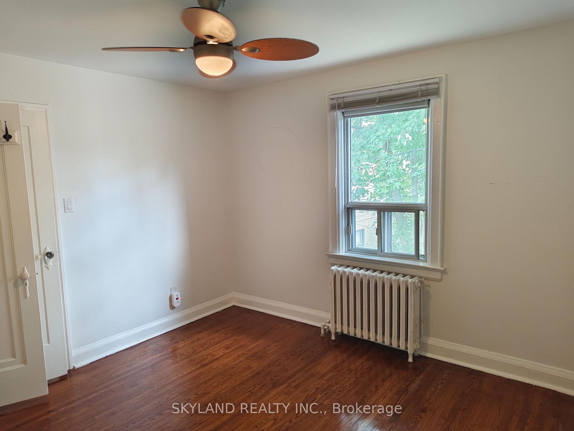 Photo 30 of Unit 3, 69 Lake Shore Drive, Etobicoke, New Toronto — HOMEH