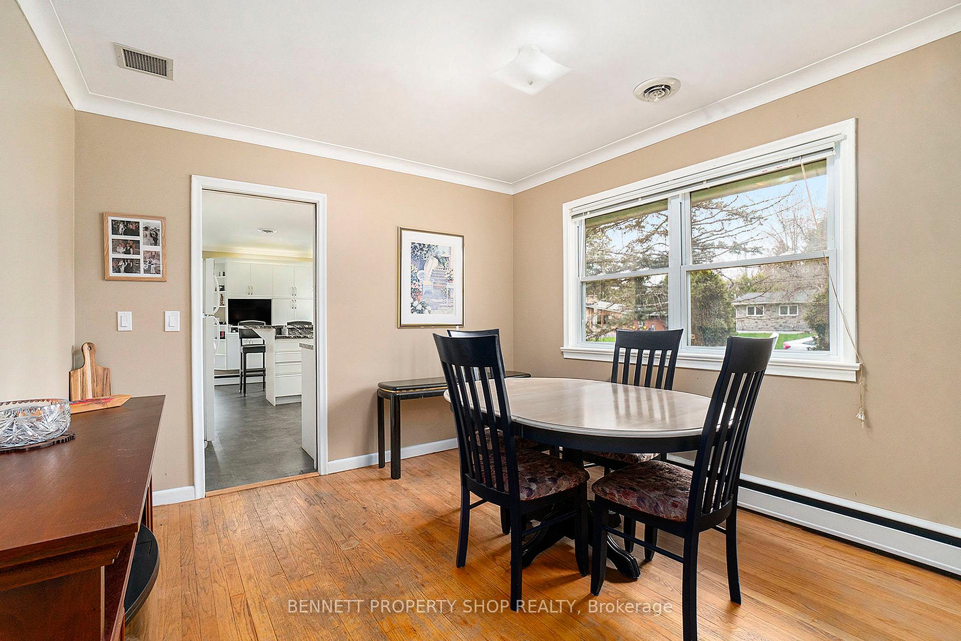 Photo 8 of 111 Arbeatha Street, Ottawa, Arbeatha Park — HOMEH