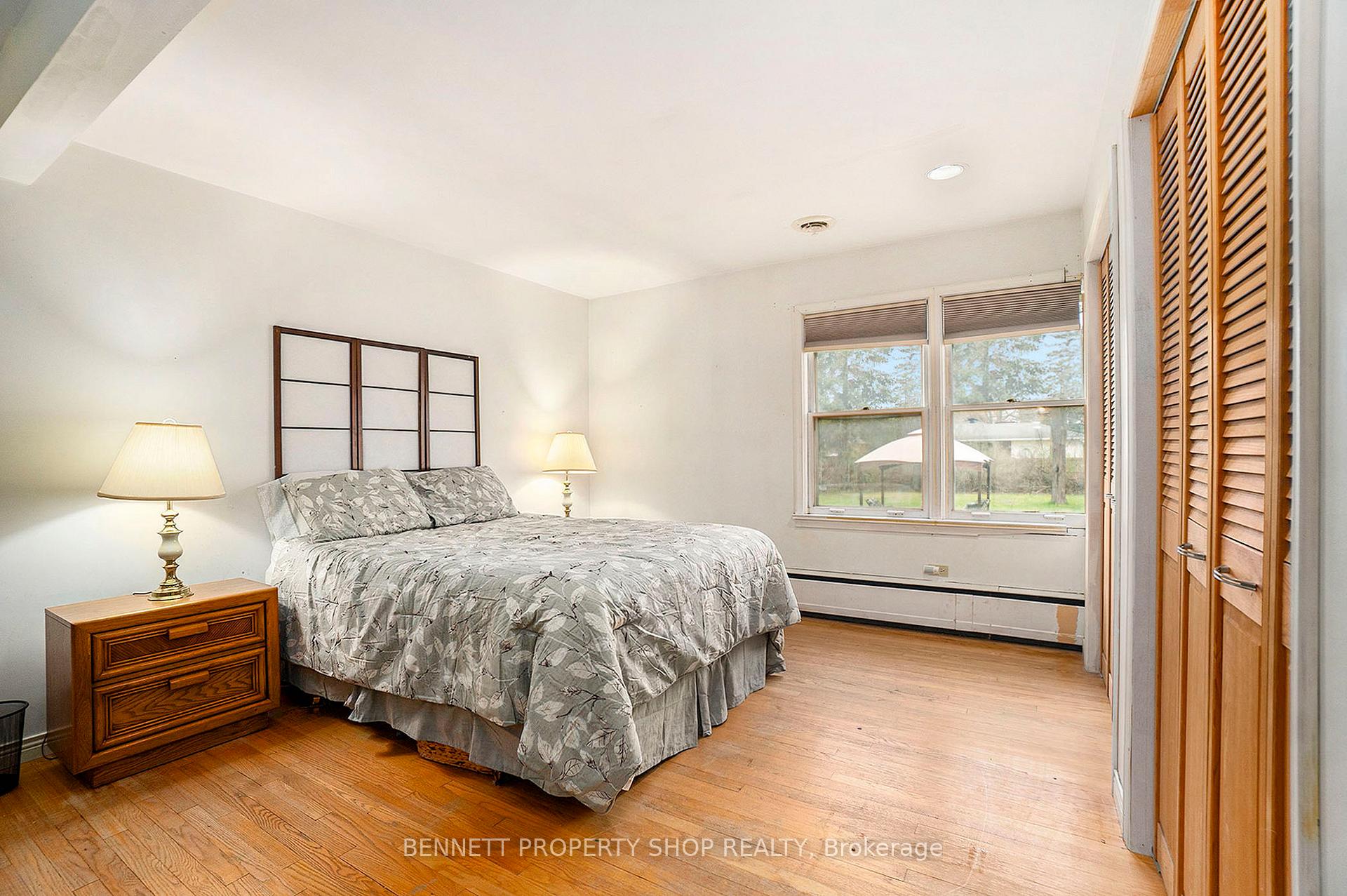 Photo 13 of 111 Arbeatha Street, Ottawa, Arbeatha Park — HOMEH