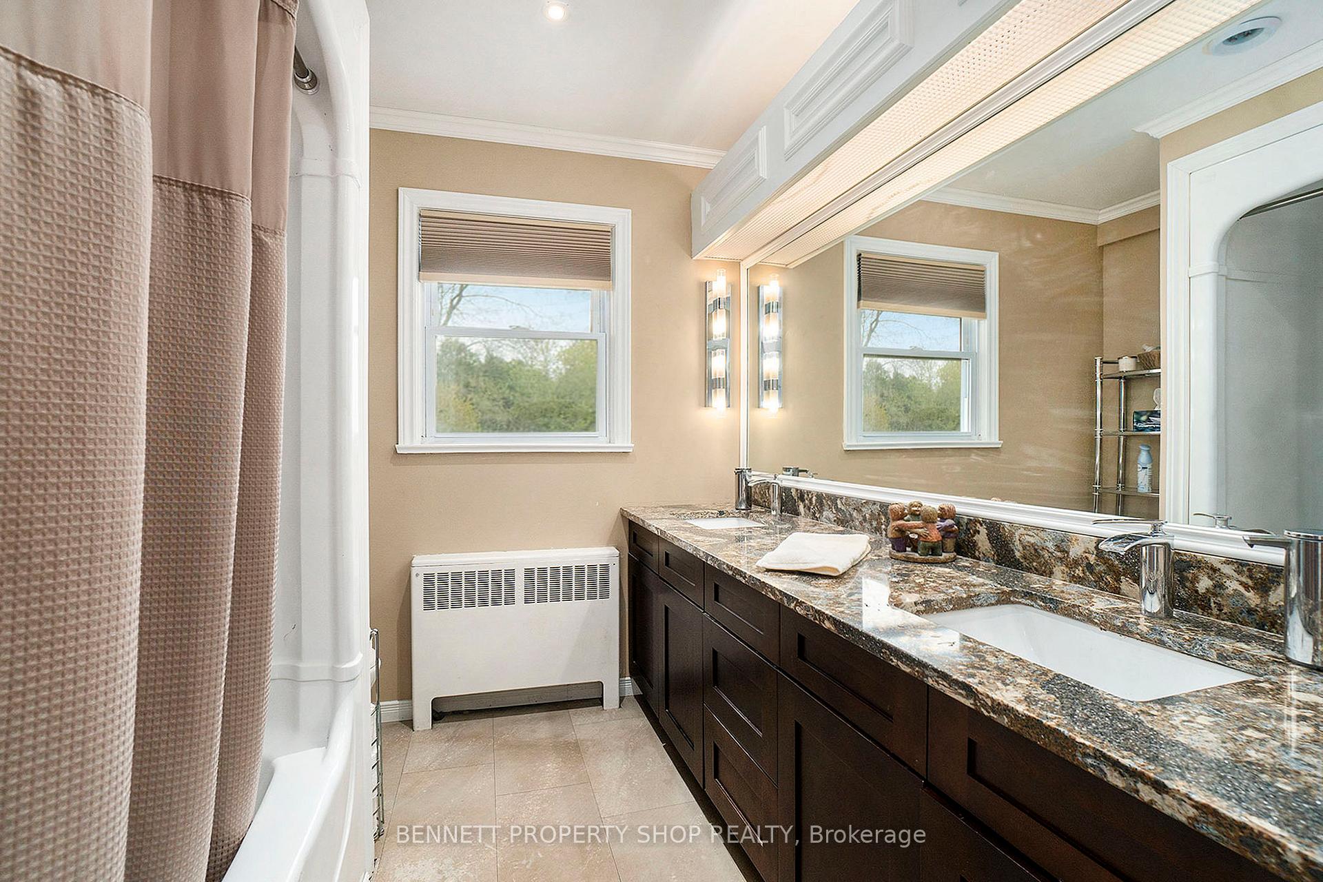 Photo 16 of 111 Arbeatha Street, Ottawa, Arbeatha Park — HOMEH