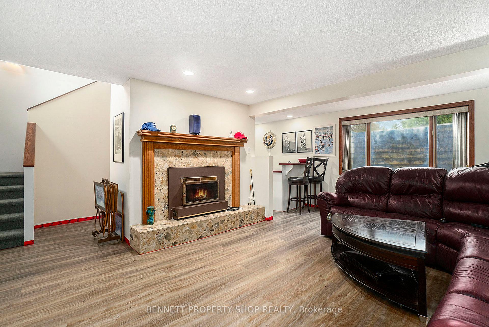 Photo 22 of 111 Arbeatha Street, Ottawa, Arbeatha Park — HOMEH