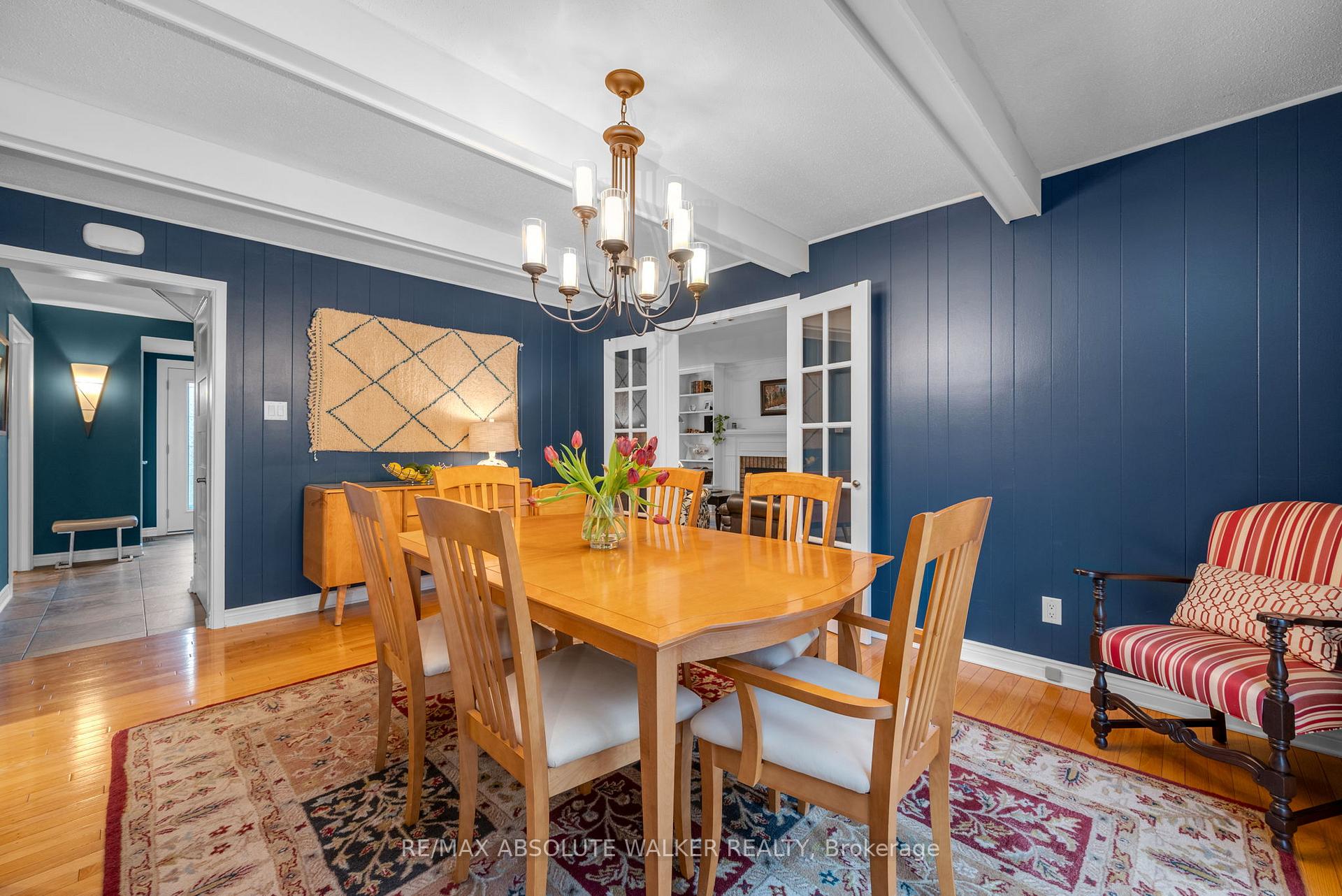 Photo 4 of 1946 Ludgate Crescent, Ottawa, Beaconwood — HOMEH
