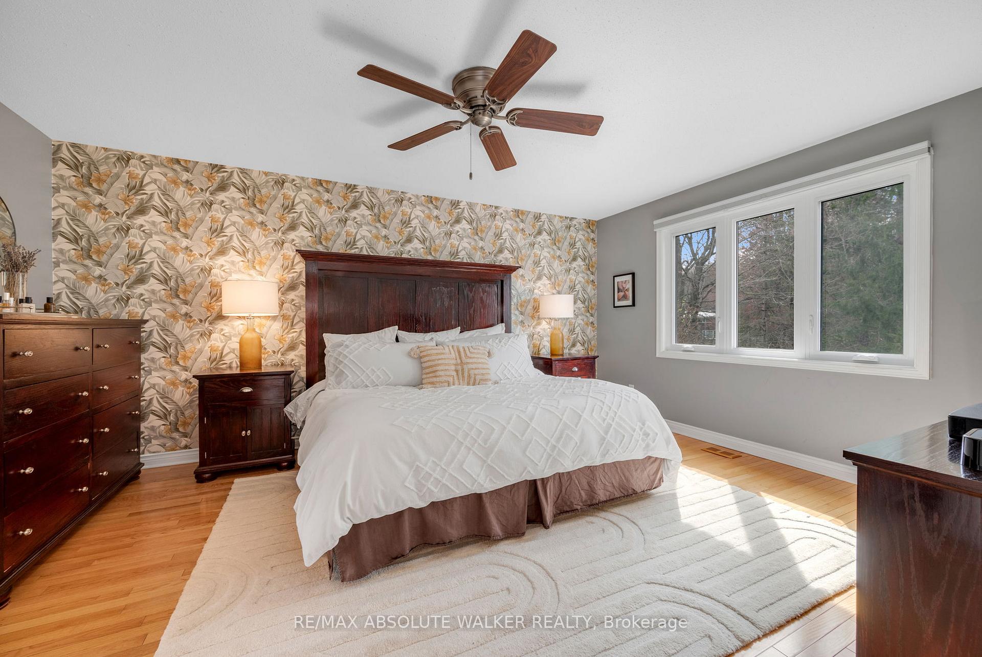 Photo 32 of 1946 Ludgate Crescent, Ottawa, Beaconwood — HOMEH