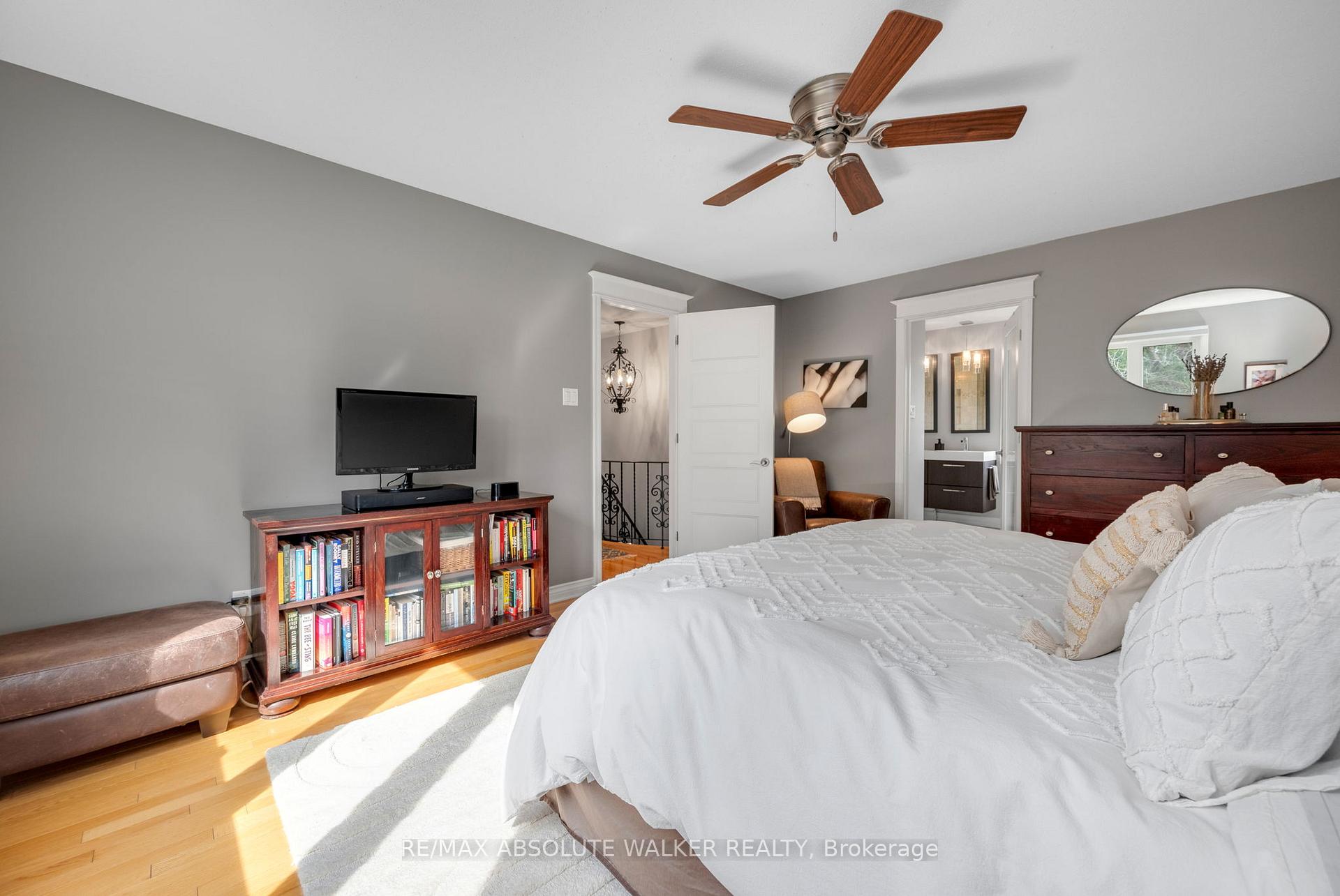 Photo 19 of 1946 Ludgate Crescent, Ottawa, Beaconwood — HOMEH