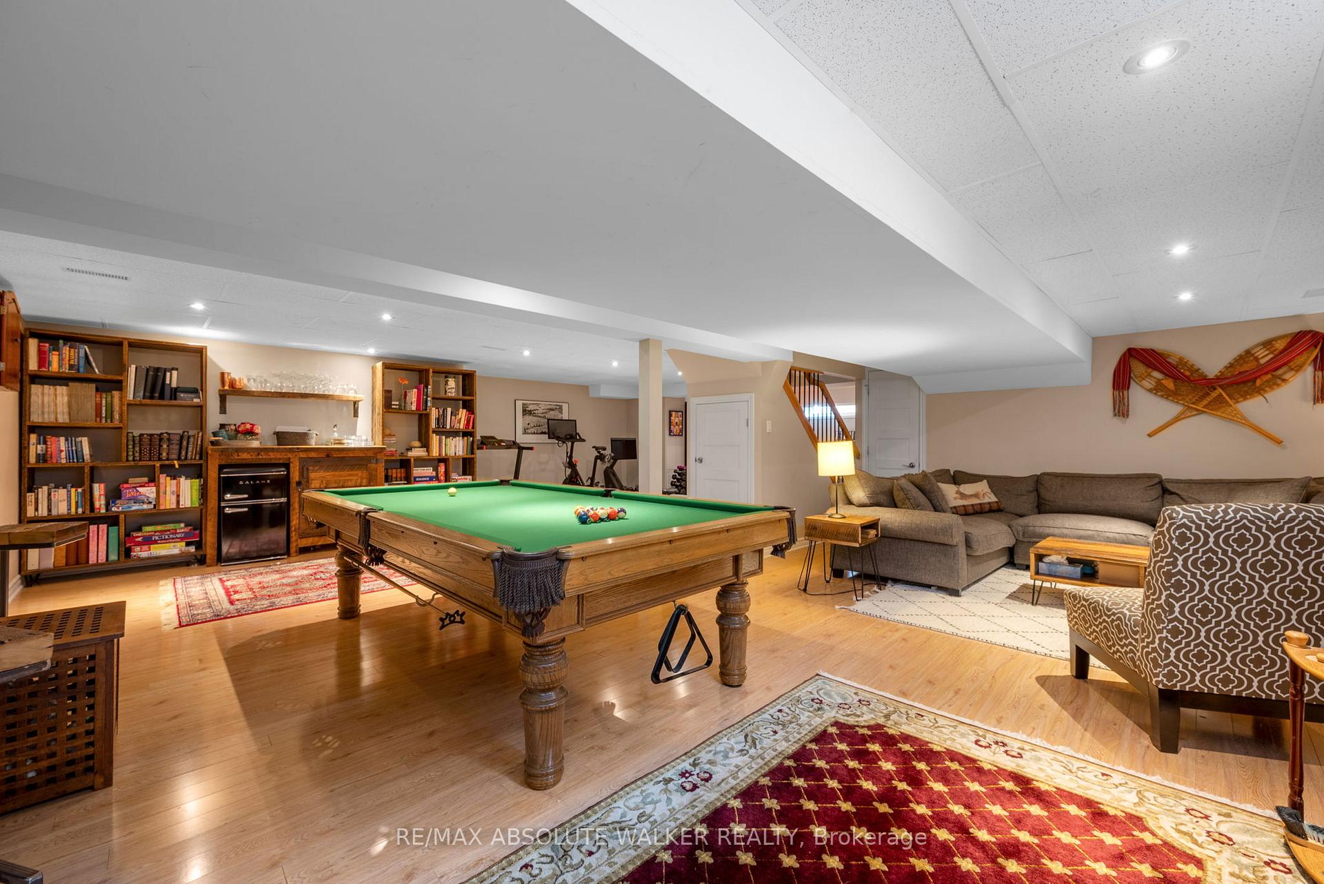Photo 30 of 1946 Ludgate Crescent, Ottawa, Beaconwood — HOMEH