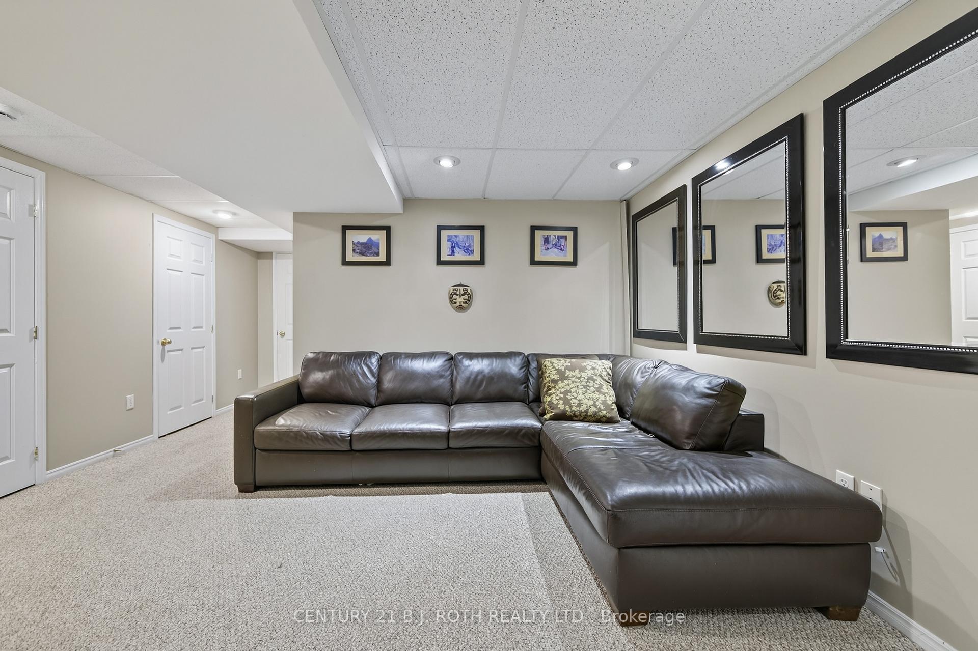 Photo 27 of 73 Rundle Crescent, Barrie, Holly — HOMEH