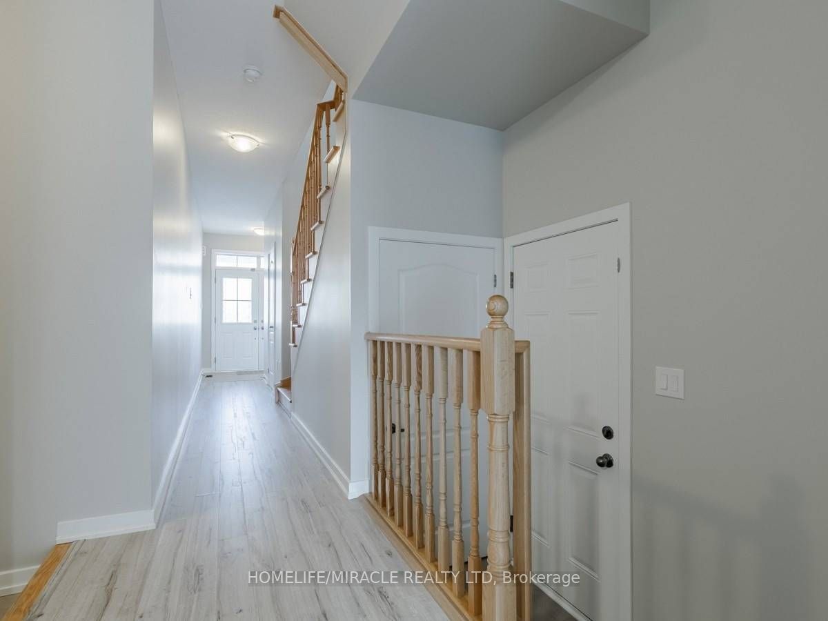 Photo 29 of Unit Upper, 414 Queen Mary Drive, Brampton, Northwest Brampton — HOMEH