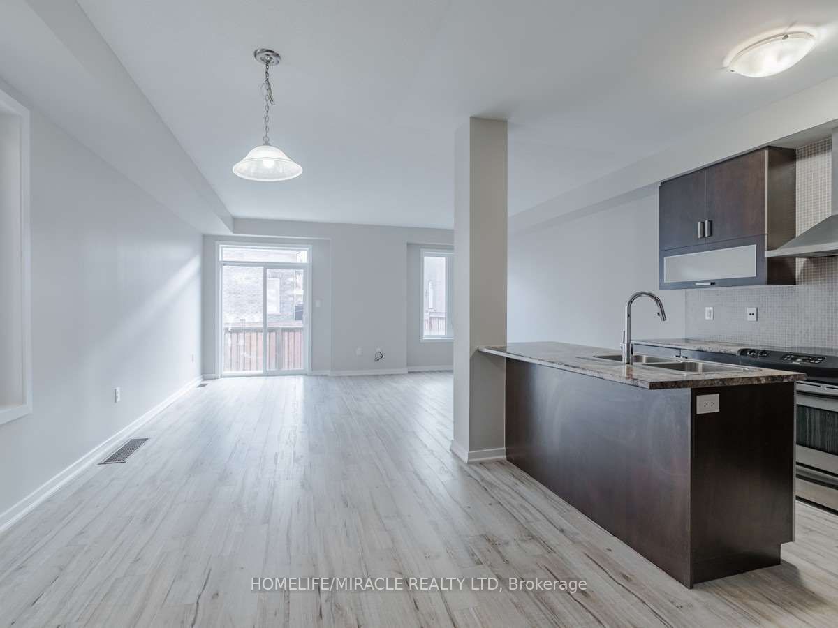 Photo 30 of Unit Upper, 414 Queen Mary Drive, Brampton, Northwest Brampton — HOMEH