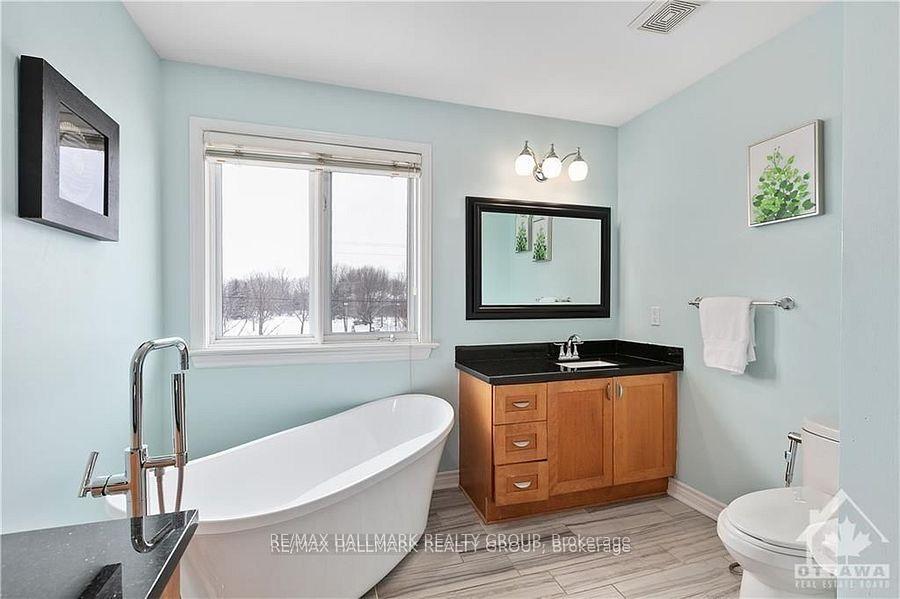 Photo 14 of 4464 Shoreline Drive, Ottawa, Riverside South/Gloucester Glen — HOMEH