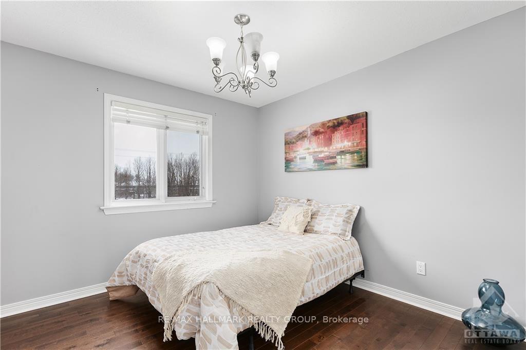 Photo 20 of 4464 Shoreline Drive, Ottawa, Riverside South/Gloucester Glen — HOMEH