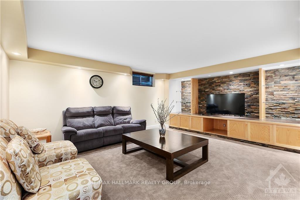 Photo 21 of 4464 Shoreline Drive, Ottawa, Riverside South/Gloucester Glen — HOMEH