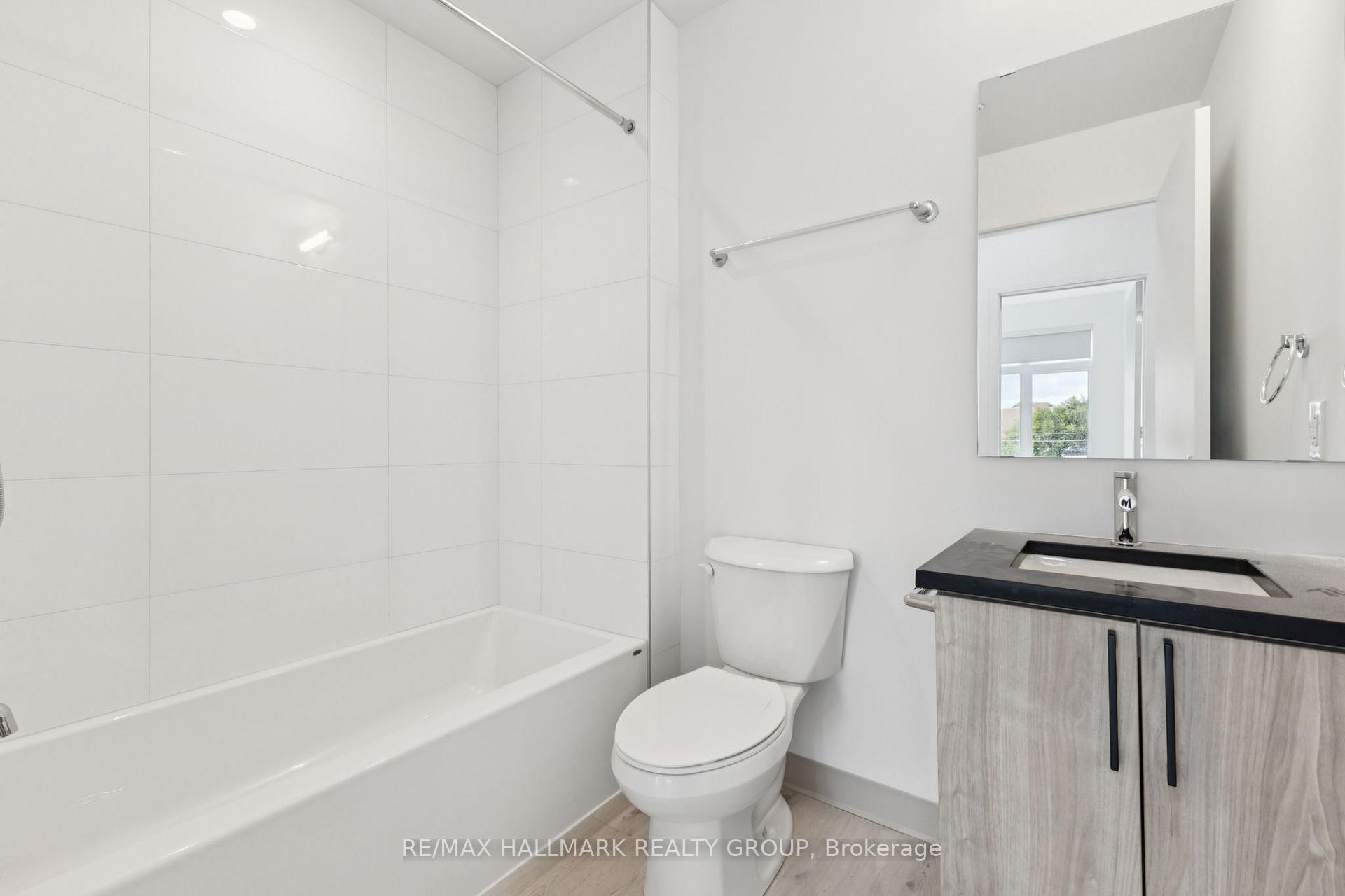 Photo 13 of 26 Mcarthur Avenue, Ottawa, Vanier — HOMEH