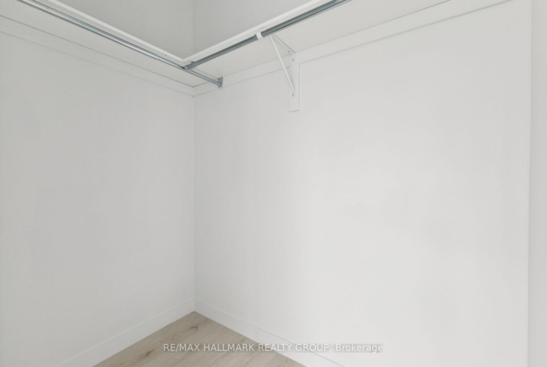 Photo 16 of 26 Mcarthur Avenue, Ottawa, Vanier — HOMEH