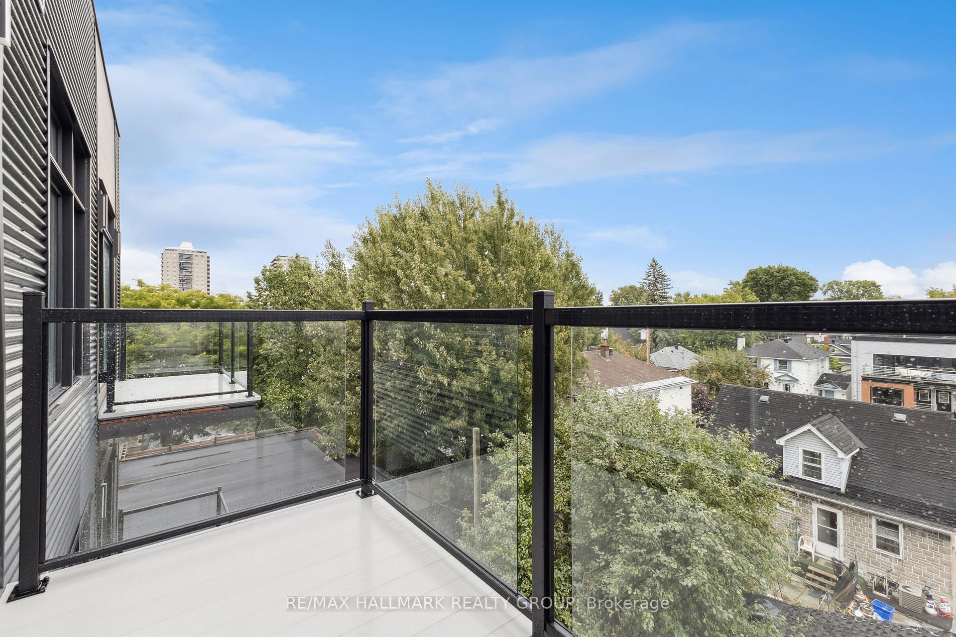 Photo 19 of 26 Mcarthur Avenue, Ottawa, Vanier — HOMEH