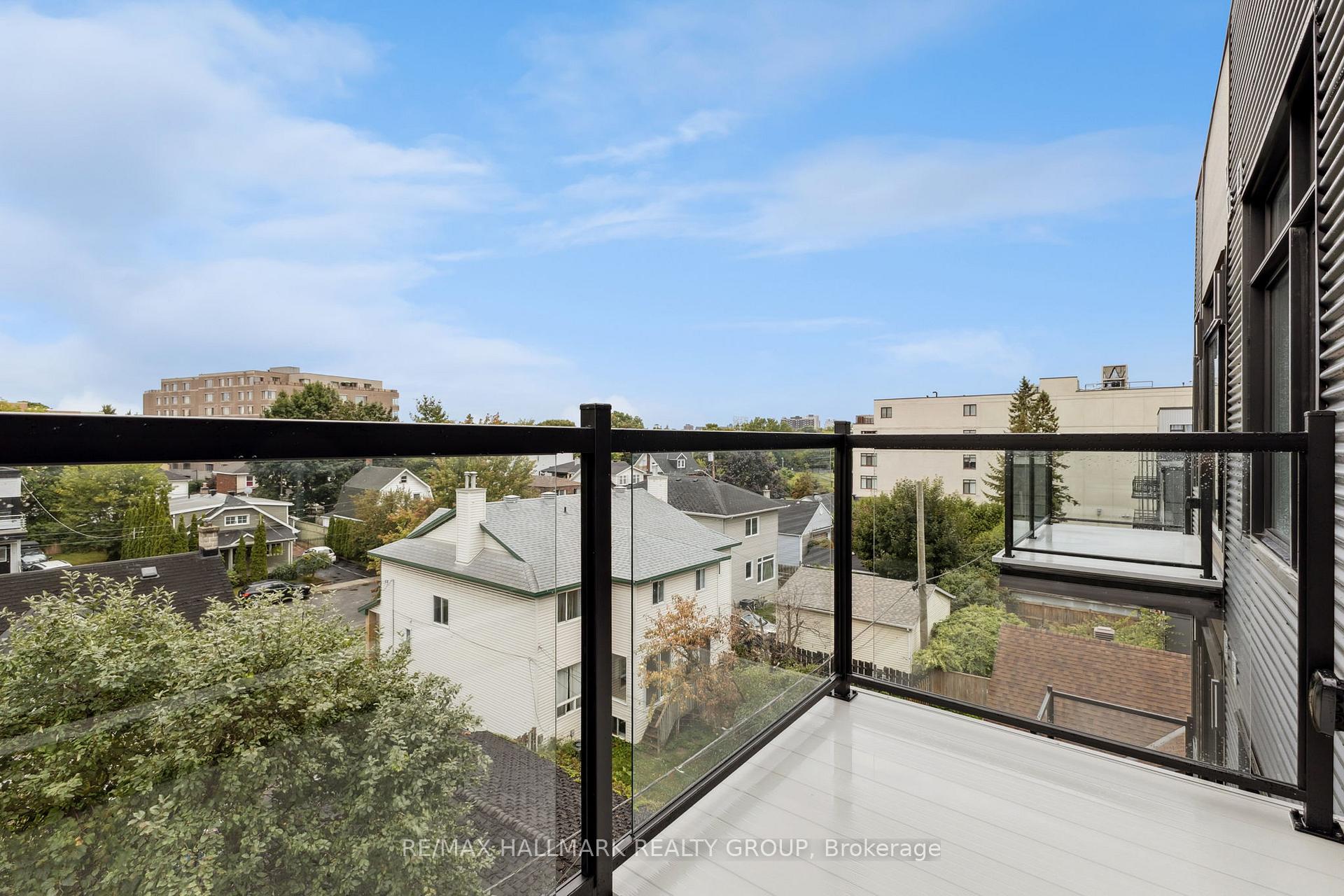 Photo 20 of 26 Mcarthur Avenue, Ottawa, Vanier — HOMEH