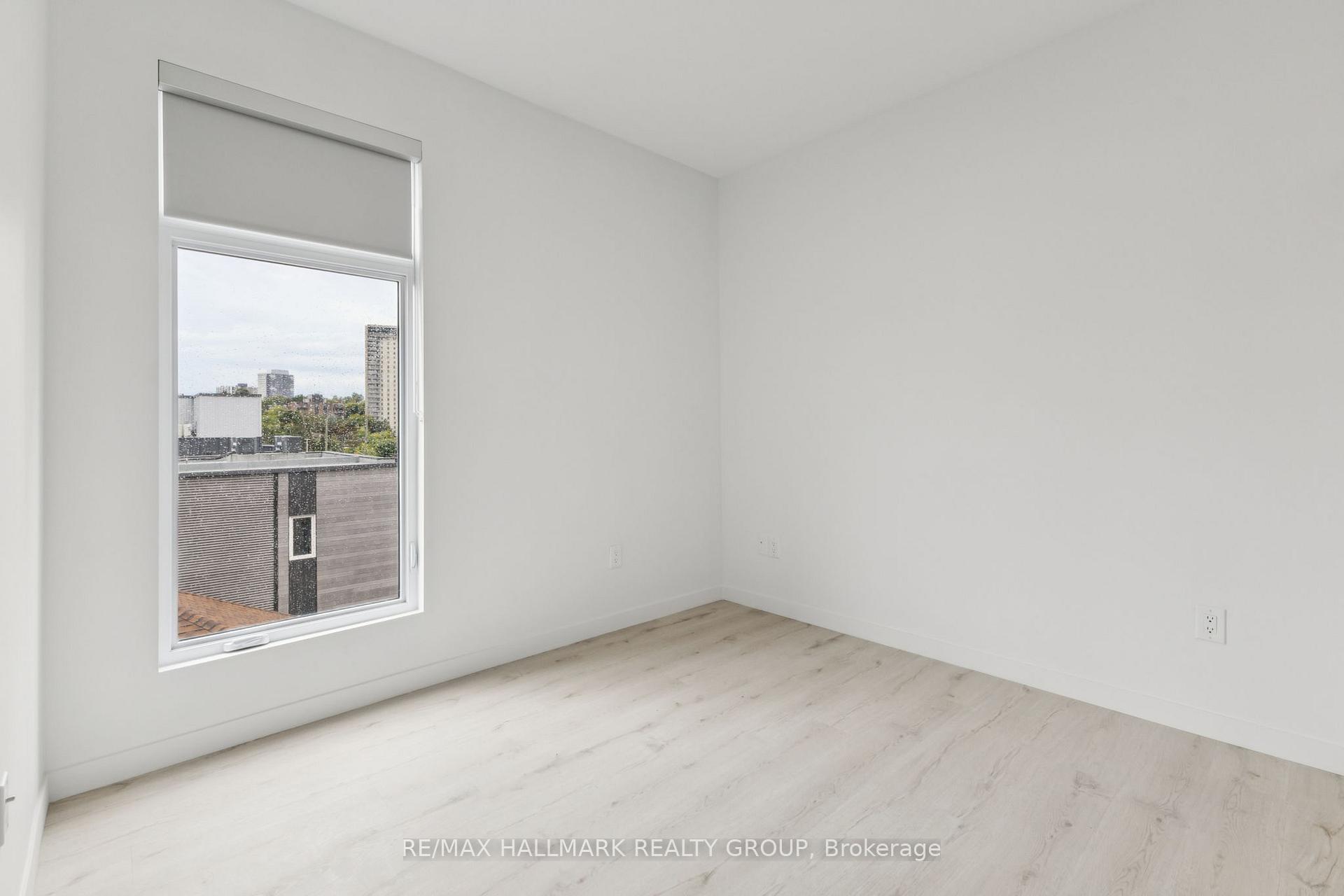 Photo 27 of 26 Mcarthur Avenue, Ottawa, Vanier — HOMEH