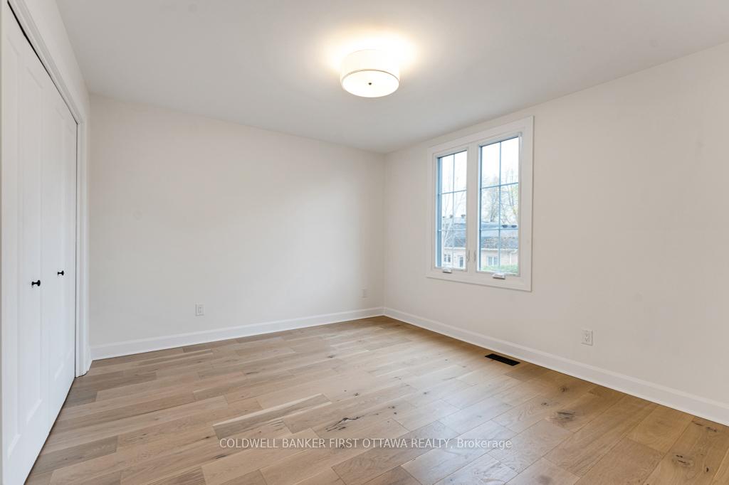 Photo 23 of 1925 Camborne Crescent, Ottawa, Guildwood Estates - Urbandale Acres — HOMEH