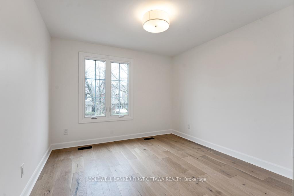 Photo 26 of 1925 Camborne Crescent, Ottawa, Guildwood Estates - Urbandale Acres — HOMEH