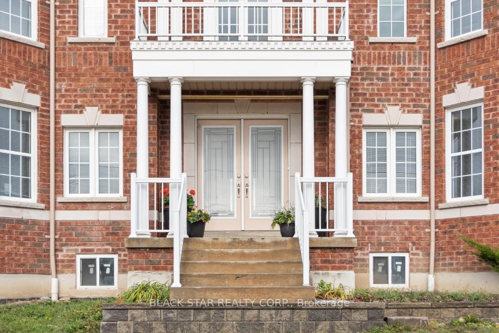 Photo 4 of 2 Stevensgate Drive, Ajax, Northwest Ajax — HOMEH