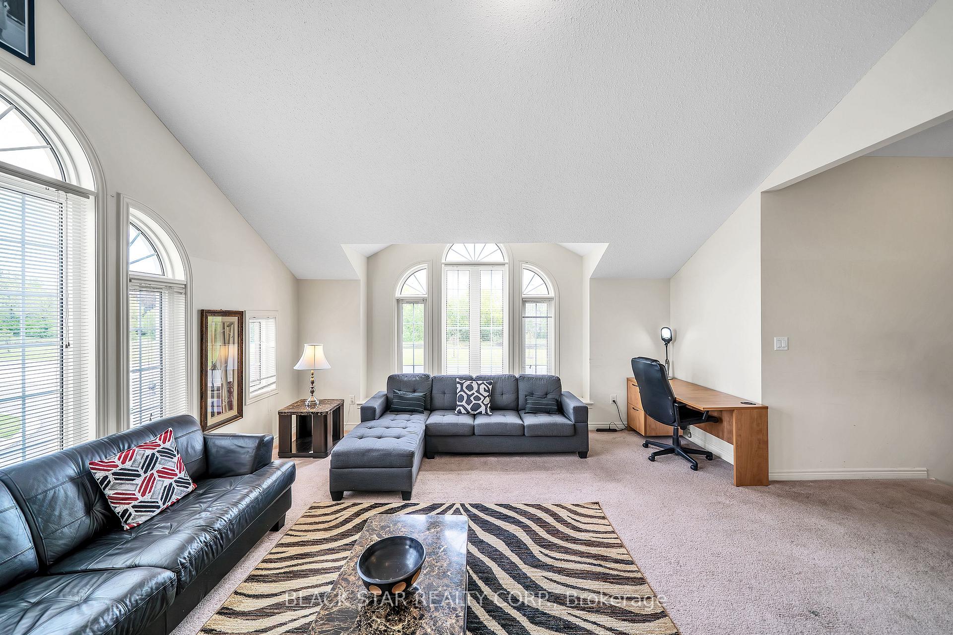 Photo 7 of 2 Stevensgate Drive, Ajax, Northwest Ajax — HOMEH