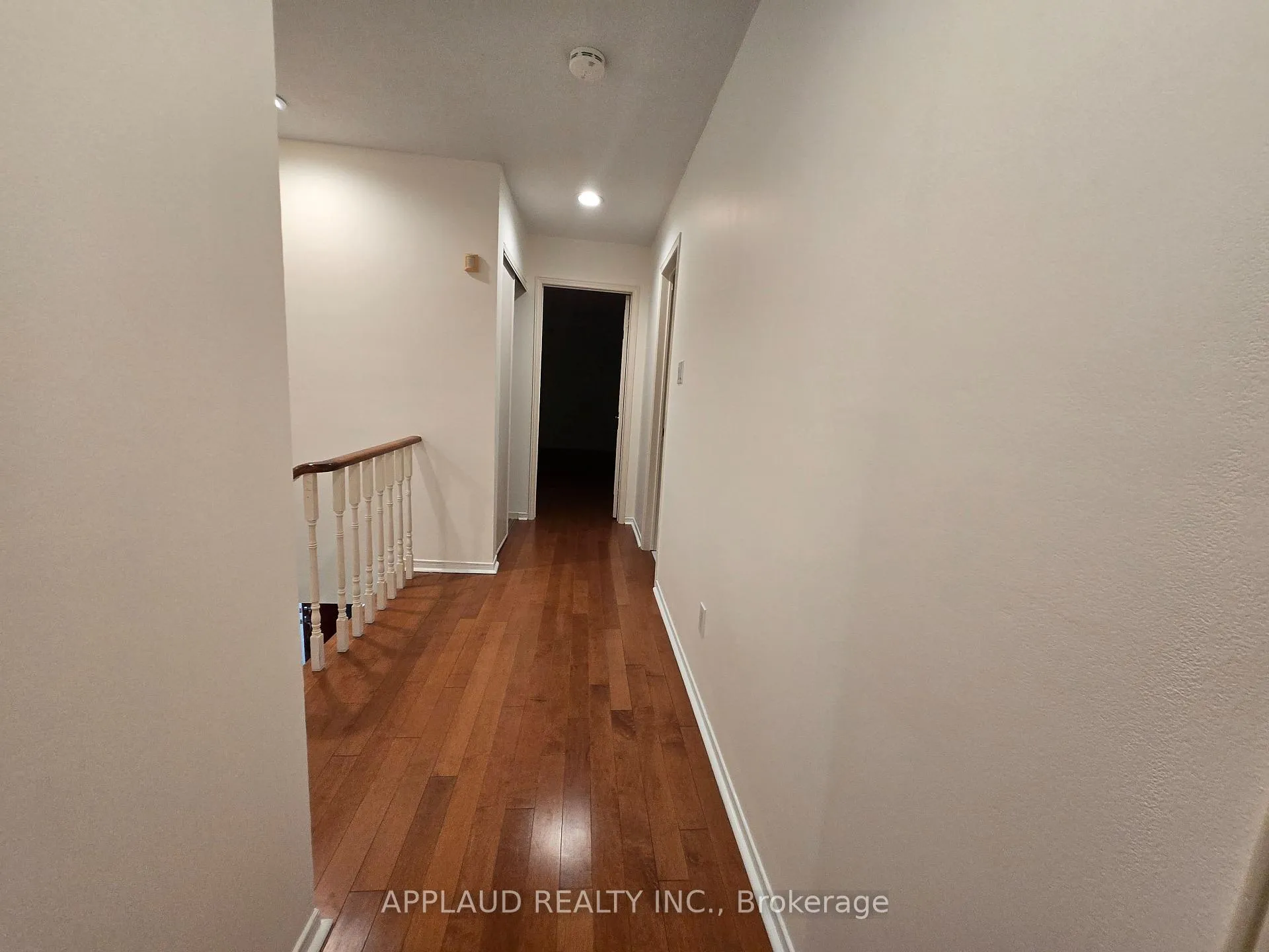 Photo 7 of 83 Roxborough Lane, Vaughan, Uplands — HOMEH