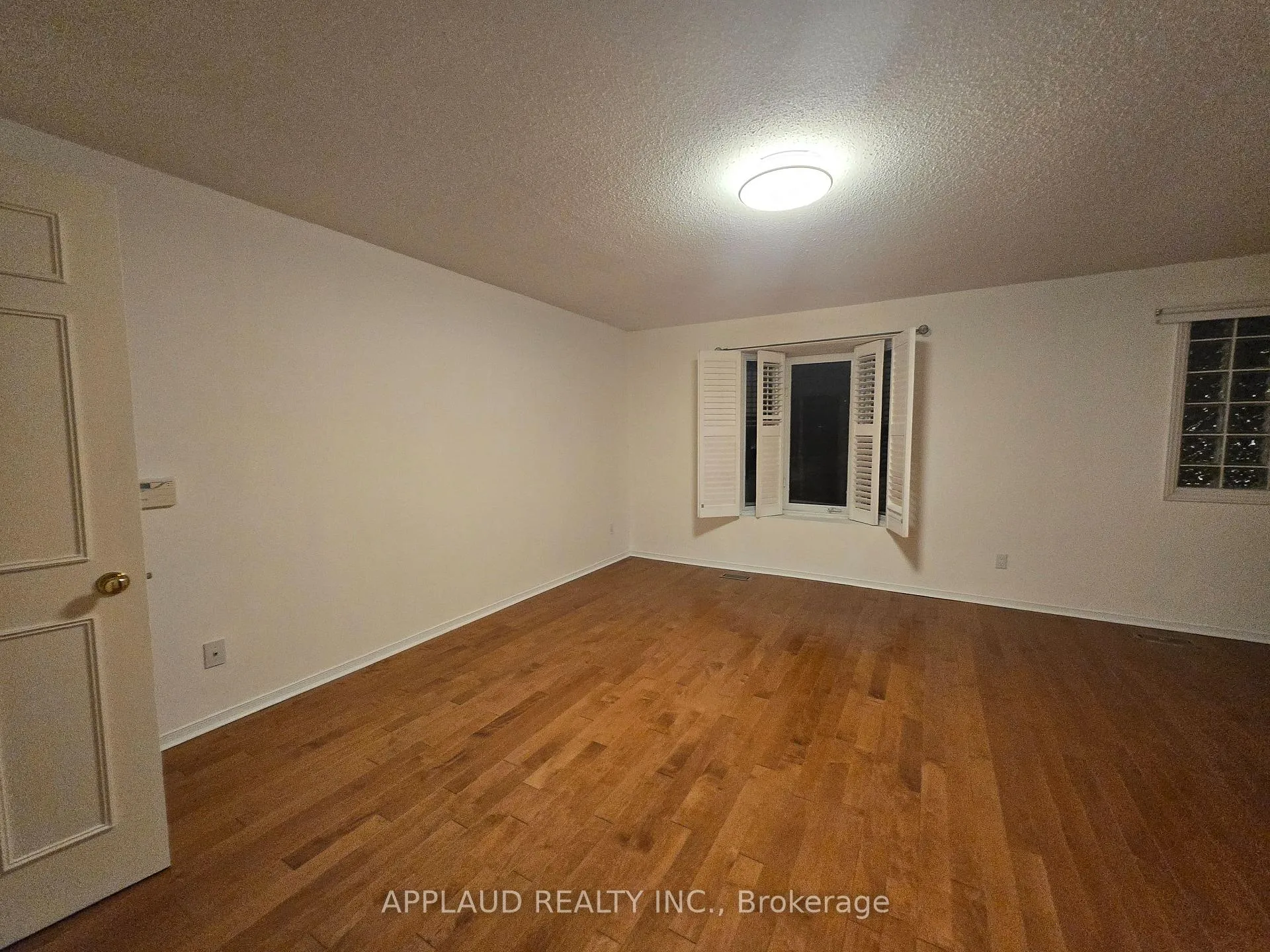 Photo 13 of 83 Roxborough Lane, Vaughan, Uplands — HOMEH