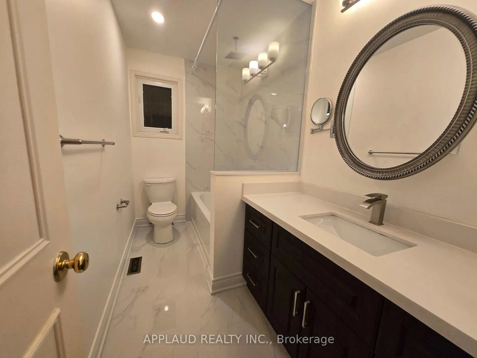 Photo 14 of 83 Roxborough Lane, Vaughan, Uplands — HOMEH