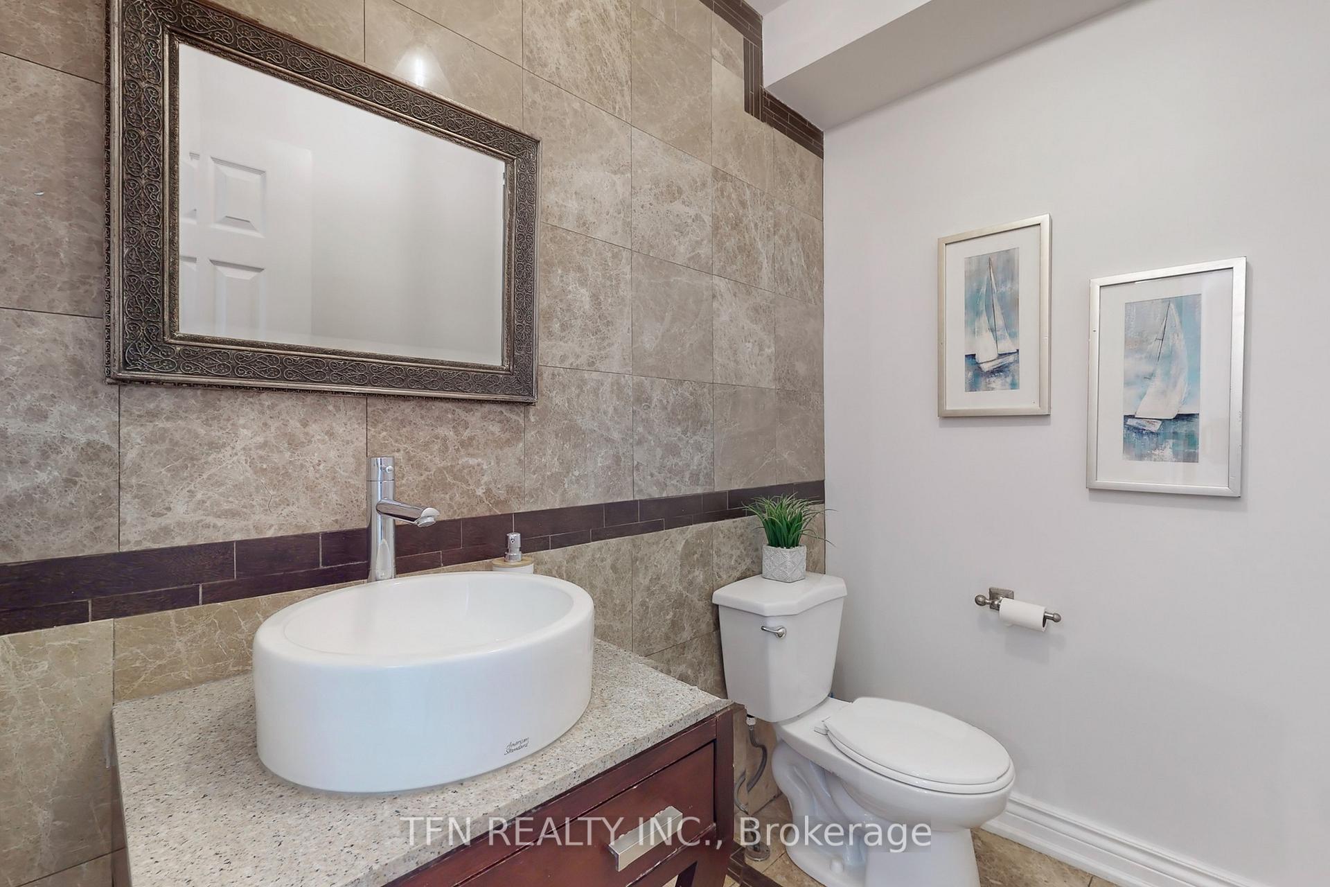 Photo 12 of 24 Lucerne Drive, Vaughan, Vellore Village — HOMEH