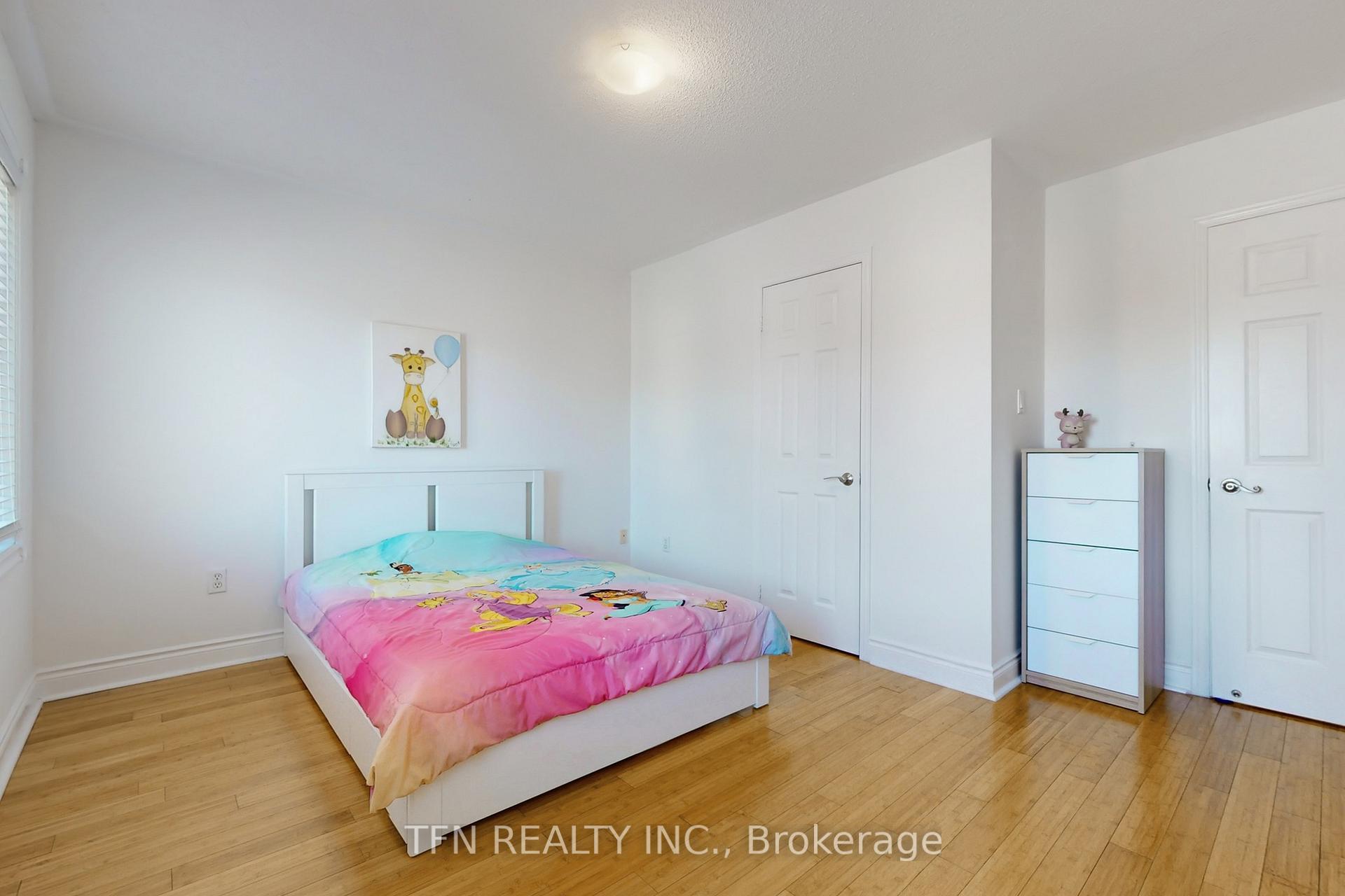 Photo 24 of 24 Lucerne Drive, Vaughan, Vellore Village — HOMEH