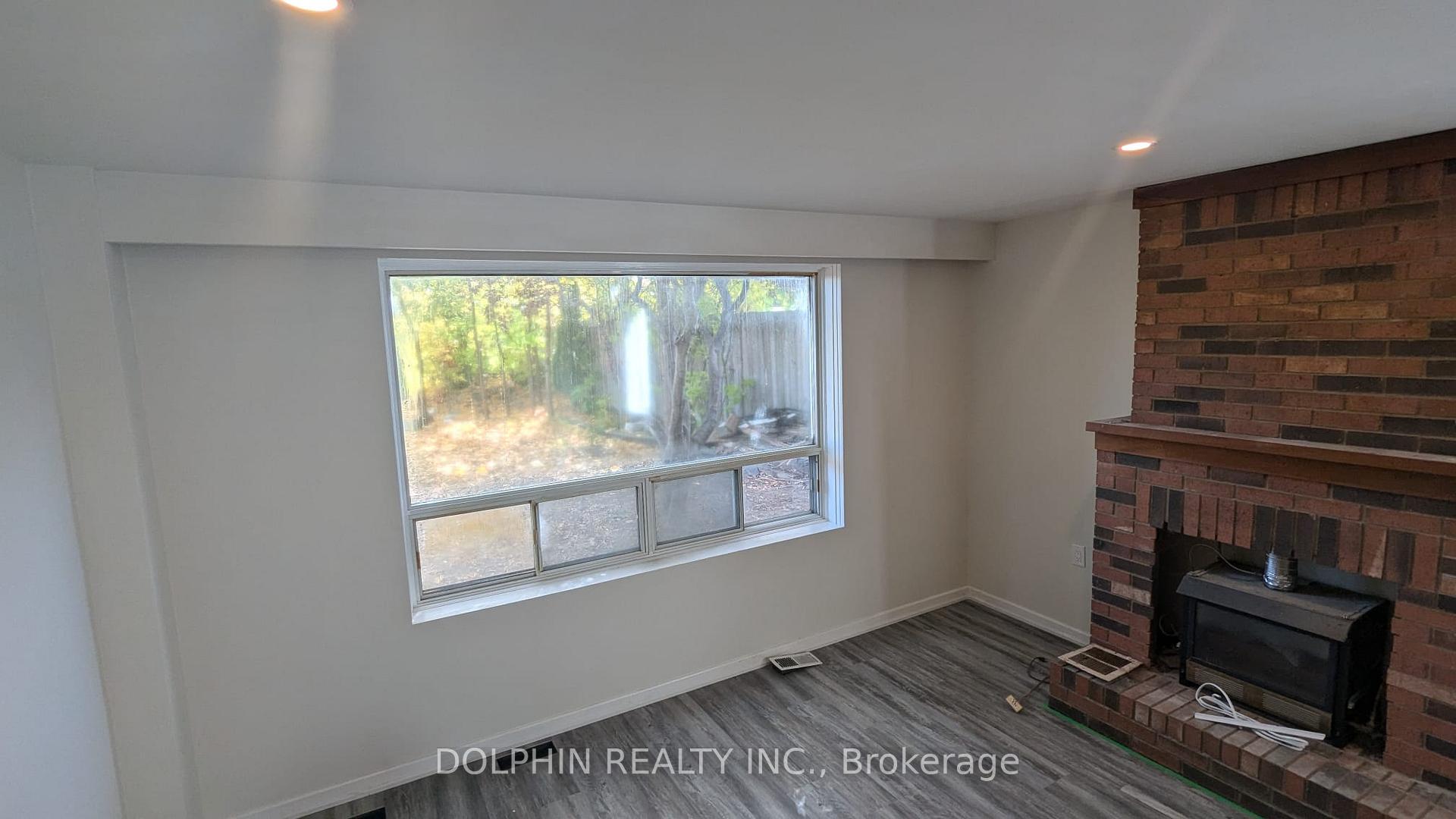 Photo 6 of 487 Evans Avenue, Etobicoke, Alderwood — HOMEH