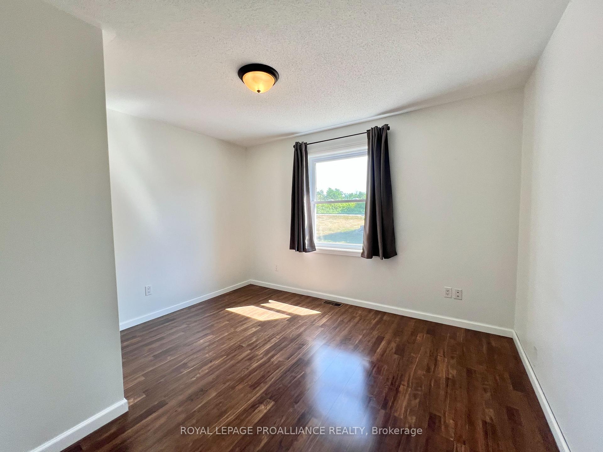 Photo 18 of 908 Rapids Road, Tweed, Hungerford (Twp) — HOMEH