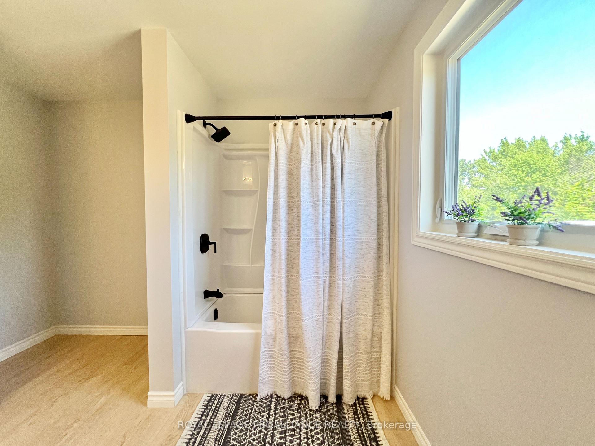 Photo 21 of 908 Rapids Road, Tweed, Hungerford (Twp) — HOMEH