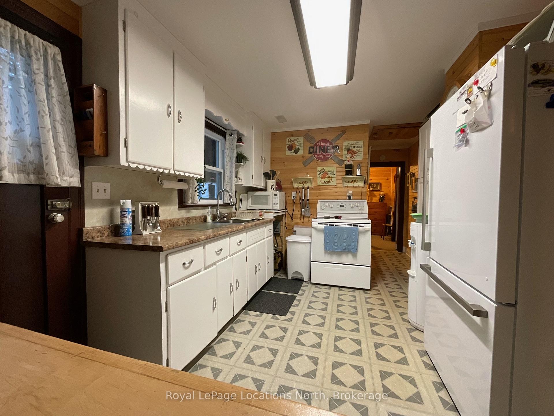 Photo 16 of 345 Doe Lake Road, Armour — HOMEH