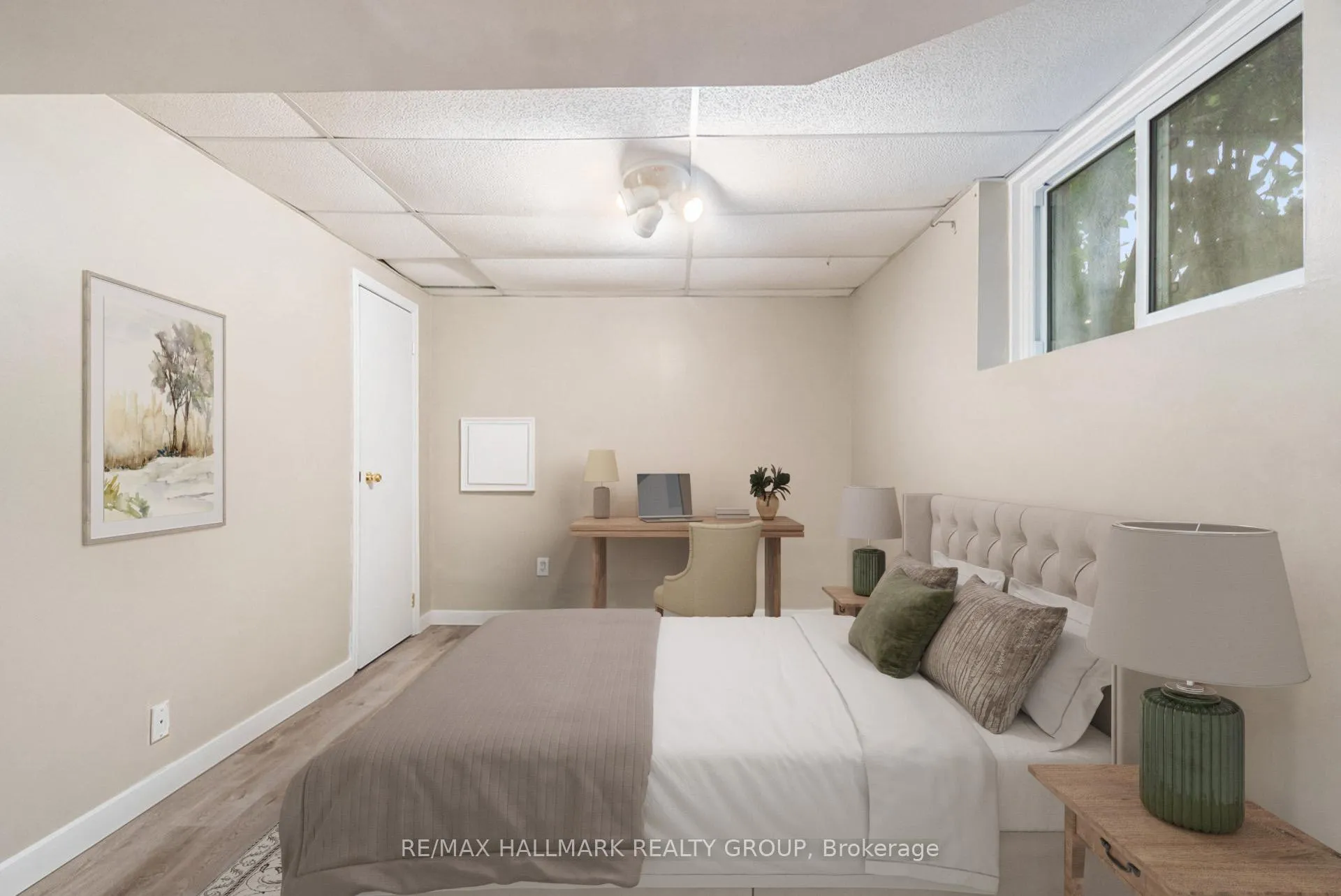 Photo 15 of 426 Blake Boulevard, Ottawa, Vanier — HOMEH