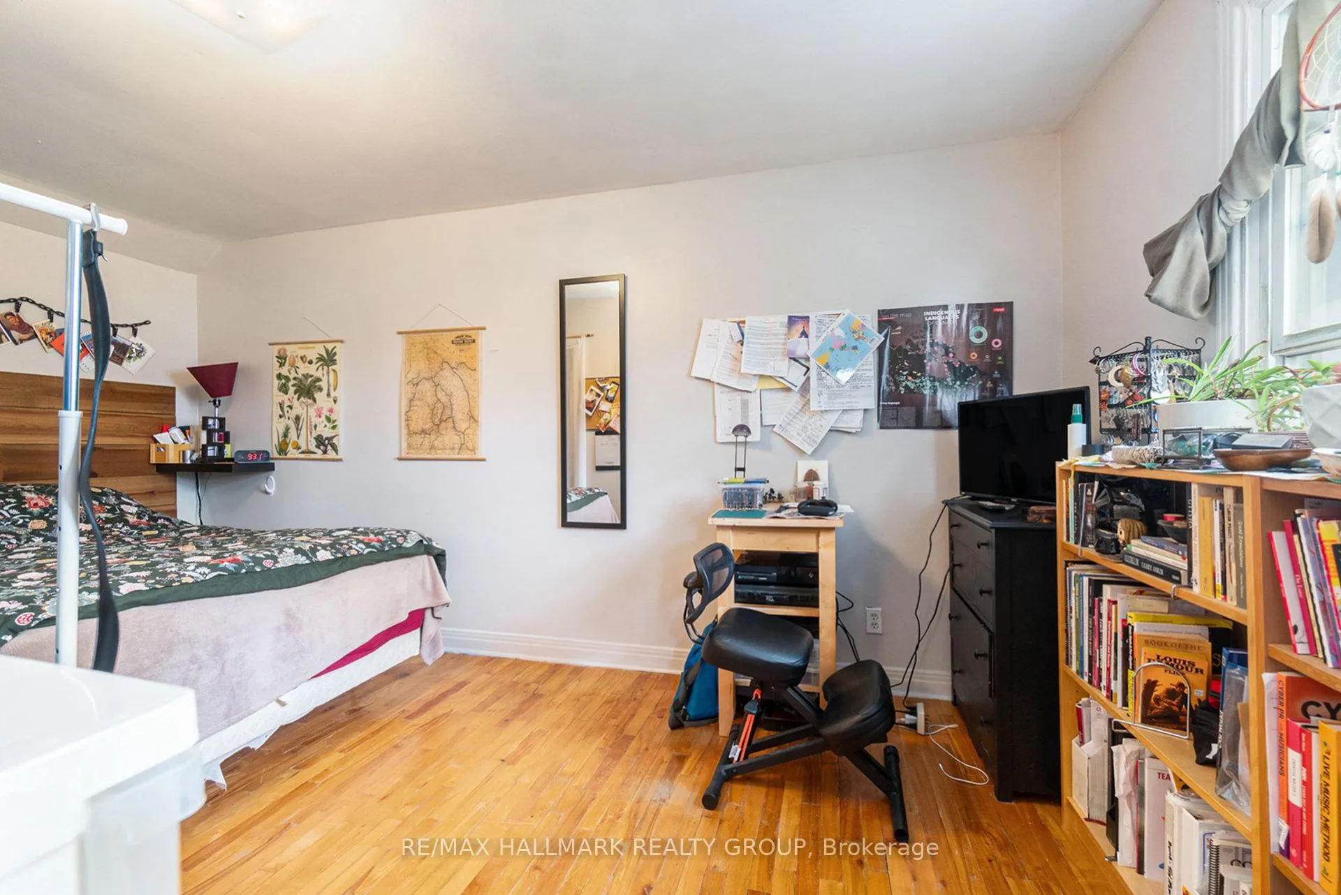Photo 27 of 426 Blake Boulevard, Ottawa, Vanier — HOMEH