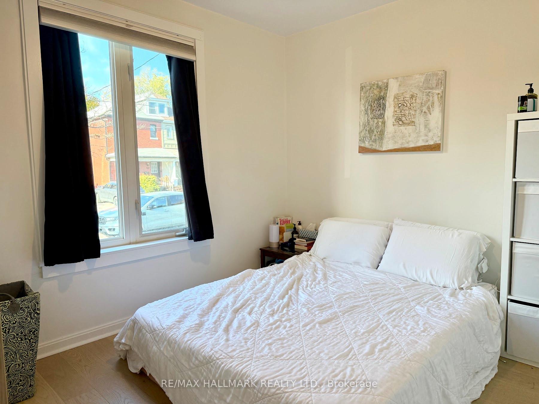 Photo 9 of 157 Sixth Street, Etobicoke, New Toronto — HOMEH