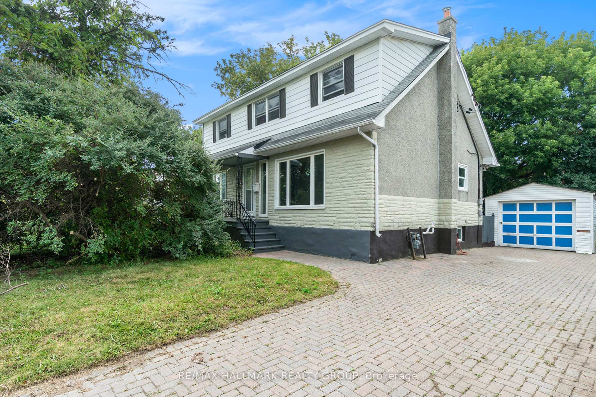 Front of 426 Blake Boulevard