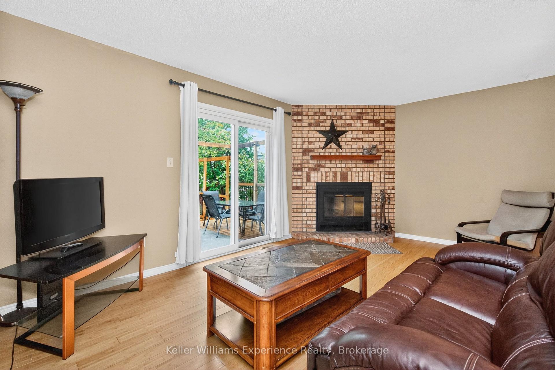 Photo 14 of 22 Cartwright Drive, Barrie, Cundles East — HOMEH