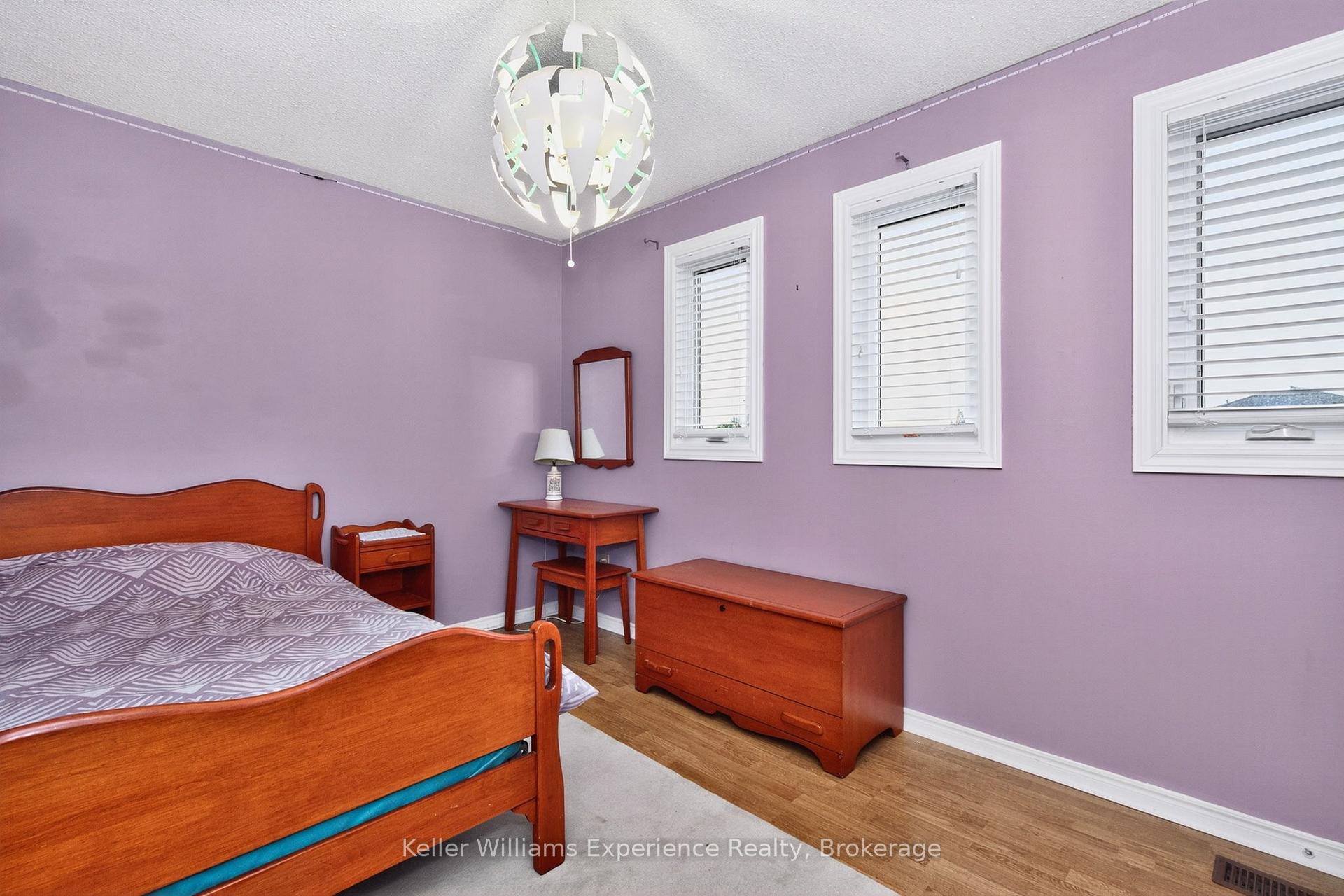 Photo 30 of 22 Cartwright Drive, Barrie, Cundles East — HOMEH
