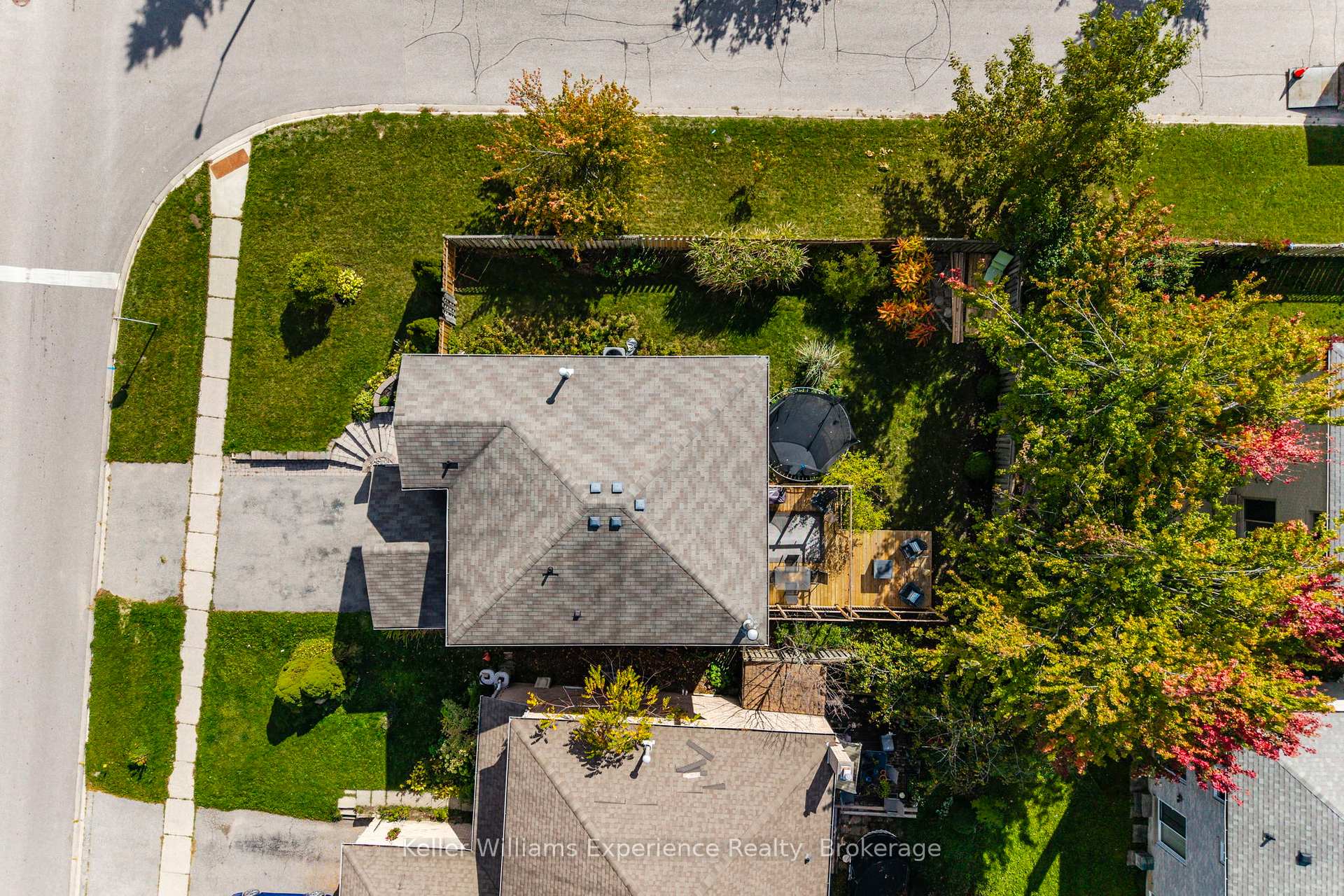 Photo 36 of 22 Cartwright Drive, Barrie, Cundles East — HOMEH