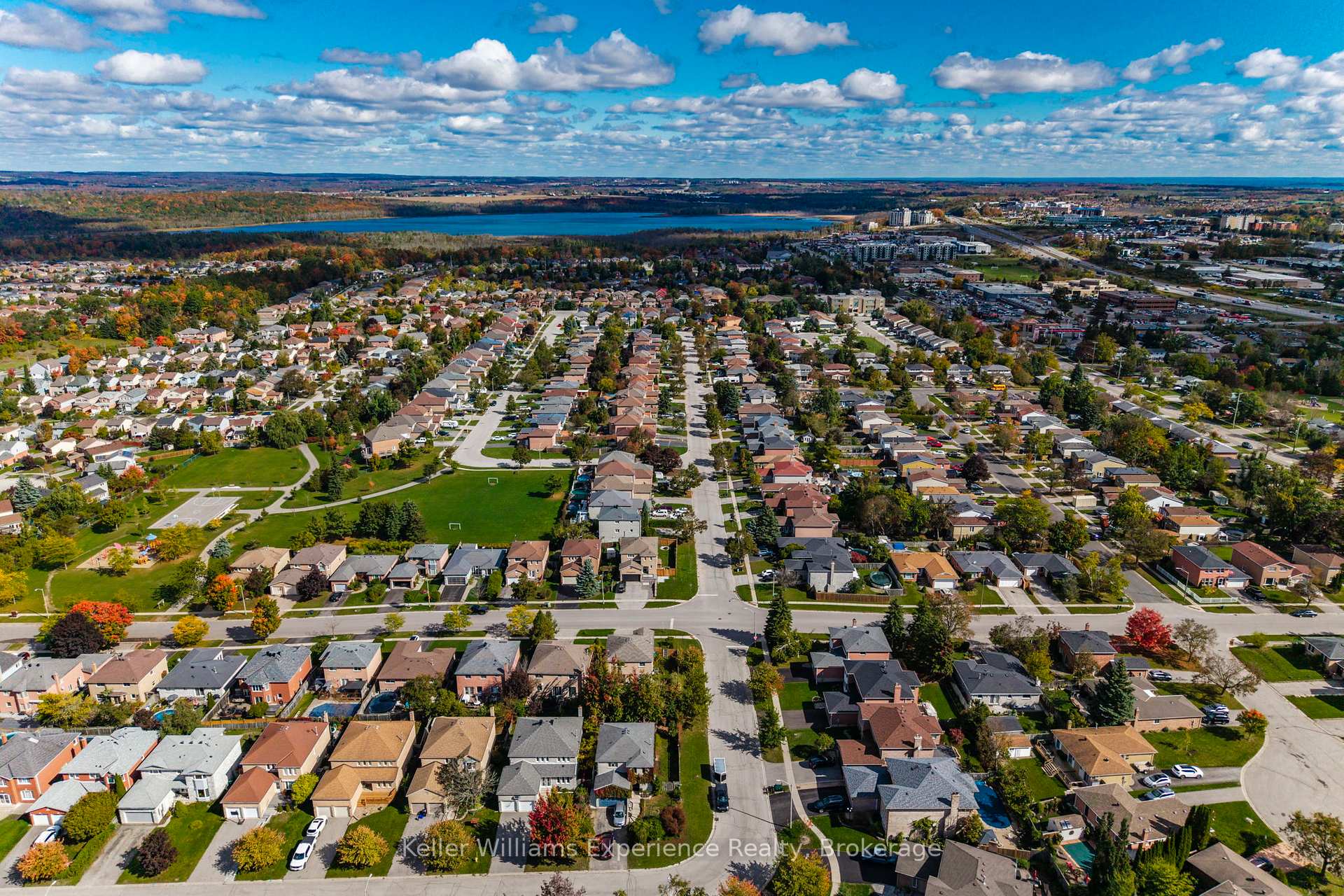Photo 38 of 22 Cartwright Drive, Barrie, Cundles East — HOMEH